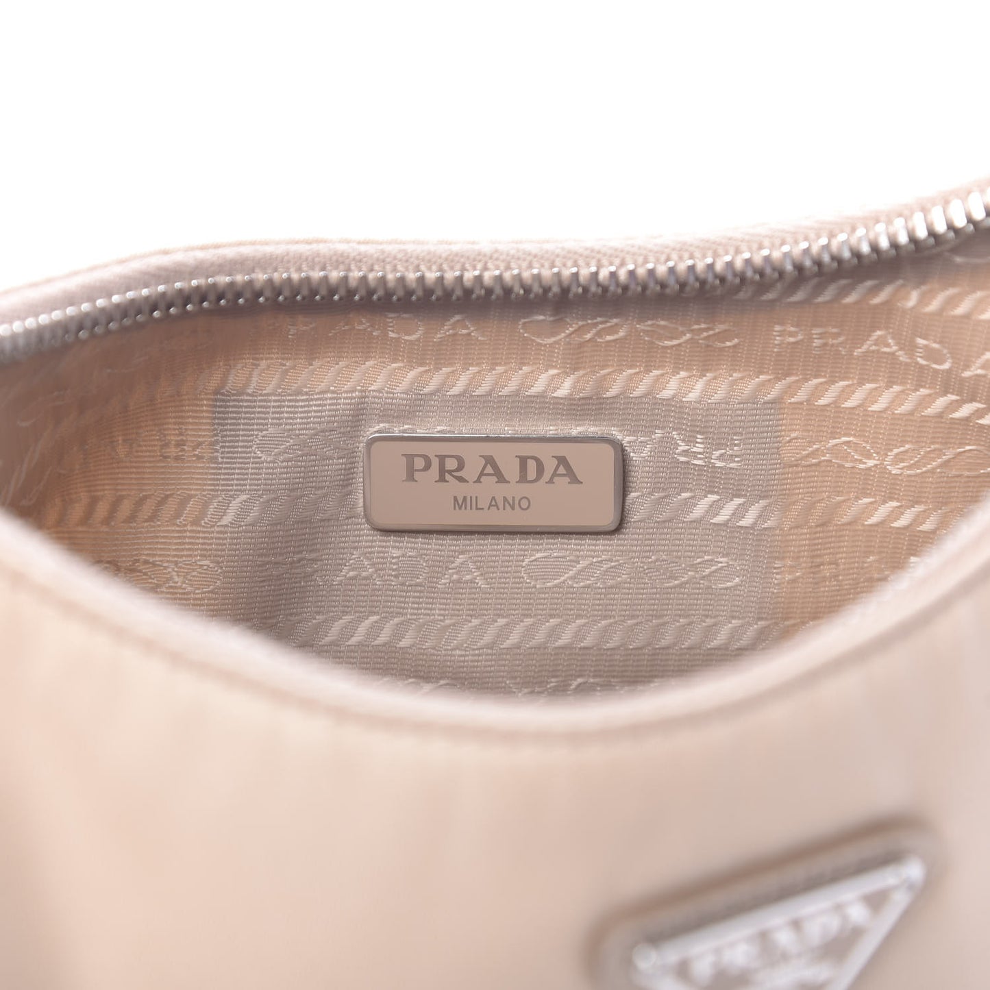 Nylon Re-Edition 2005 Shoulder Bag Cammeo