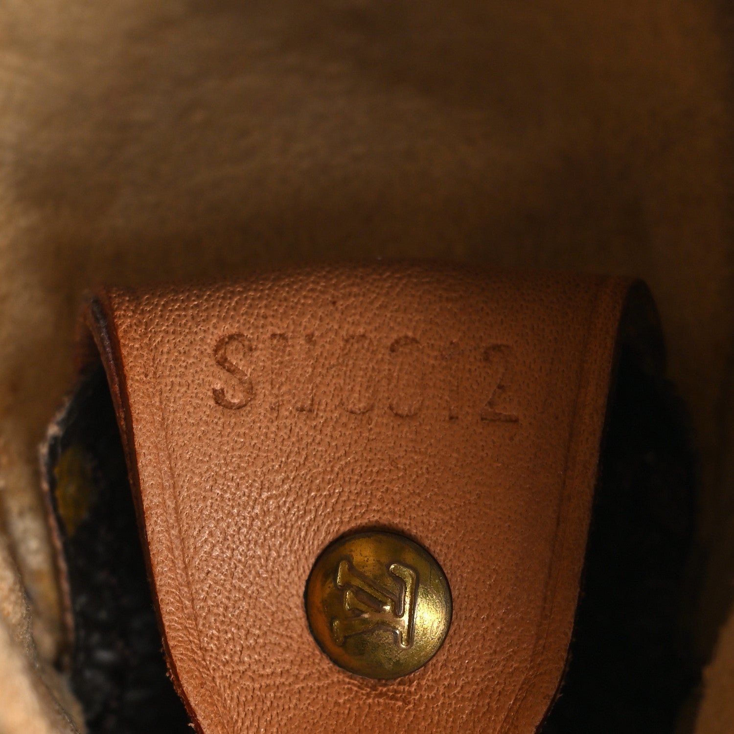 Louis Vuitton Monogram Looping GM 7 of 12