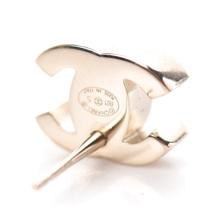 Chanel Metal CC Turnlock Earrings Gold 4 of 5