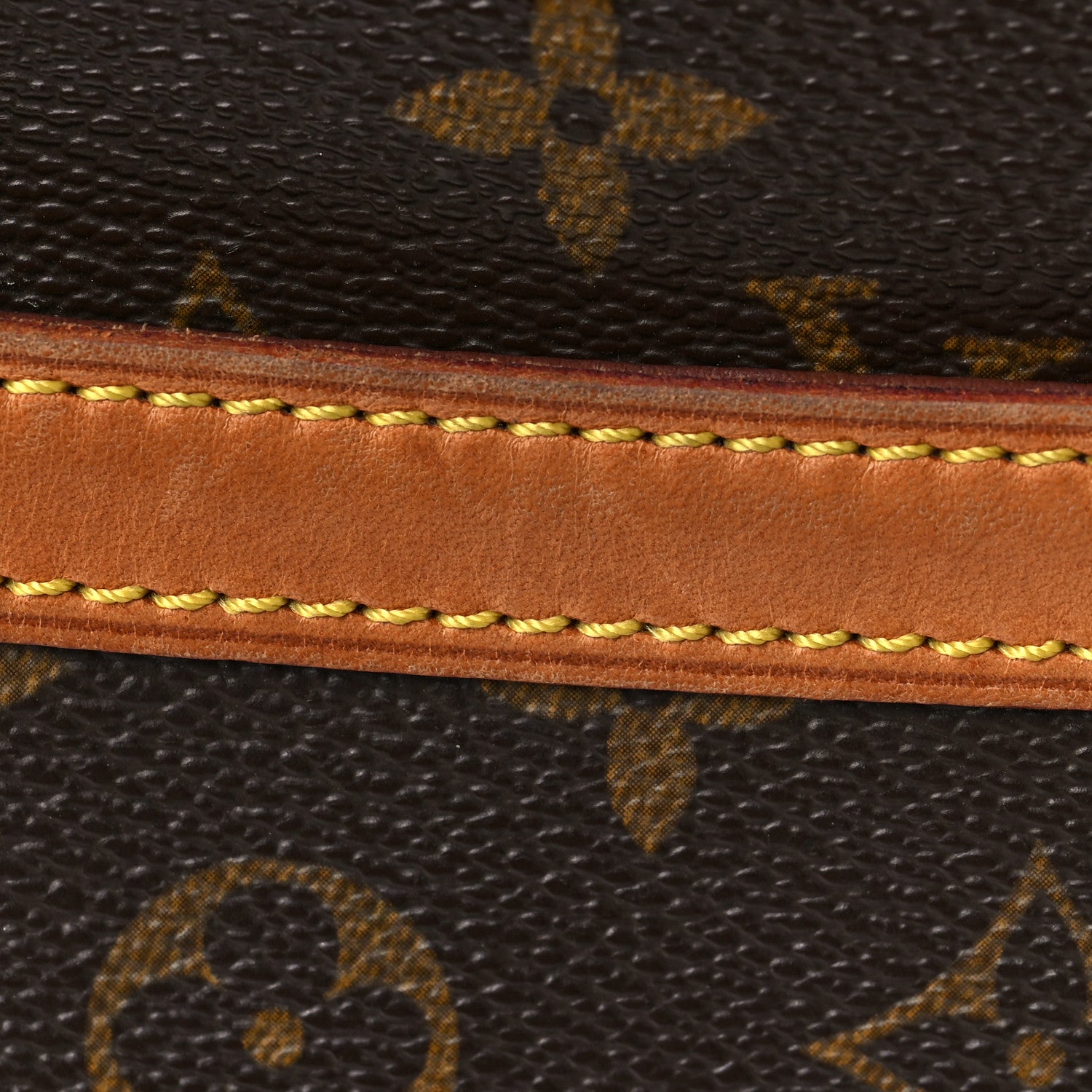 Louis Vuitton Monogram Blois 9 of 10