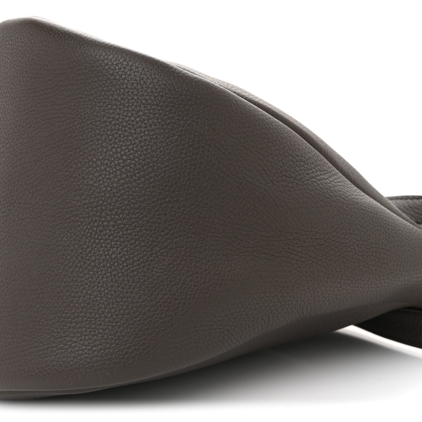 Grained Calfskin Large Slouchy Banana Bag Brunette