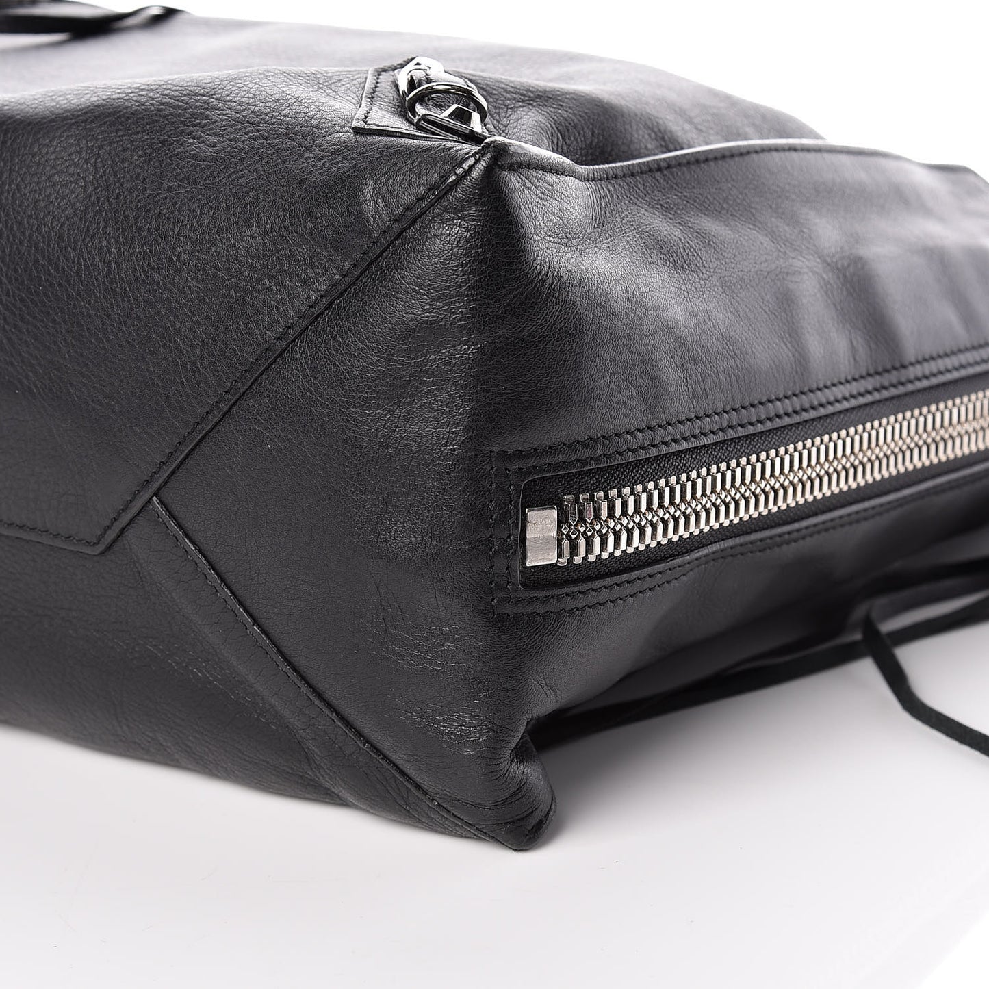 Veau Papier A5 Zip Around Tote Black