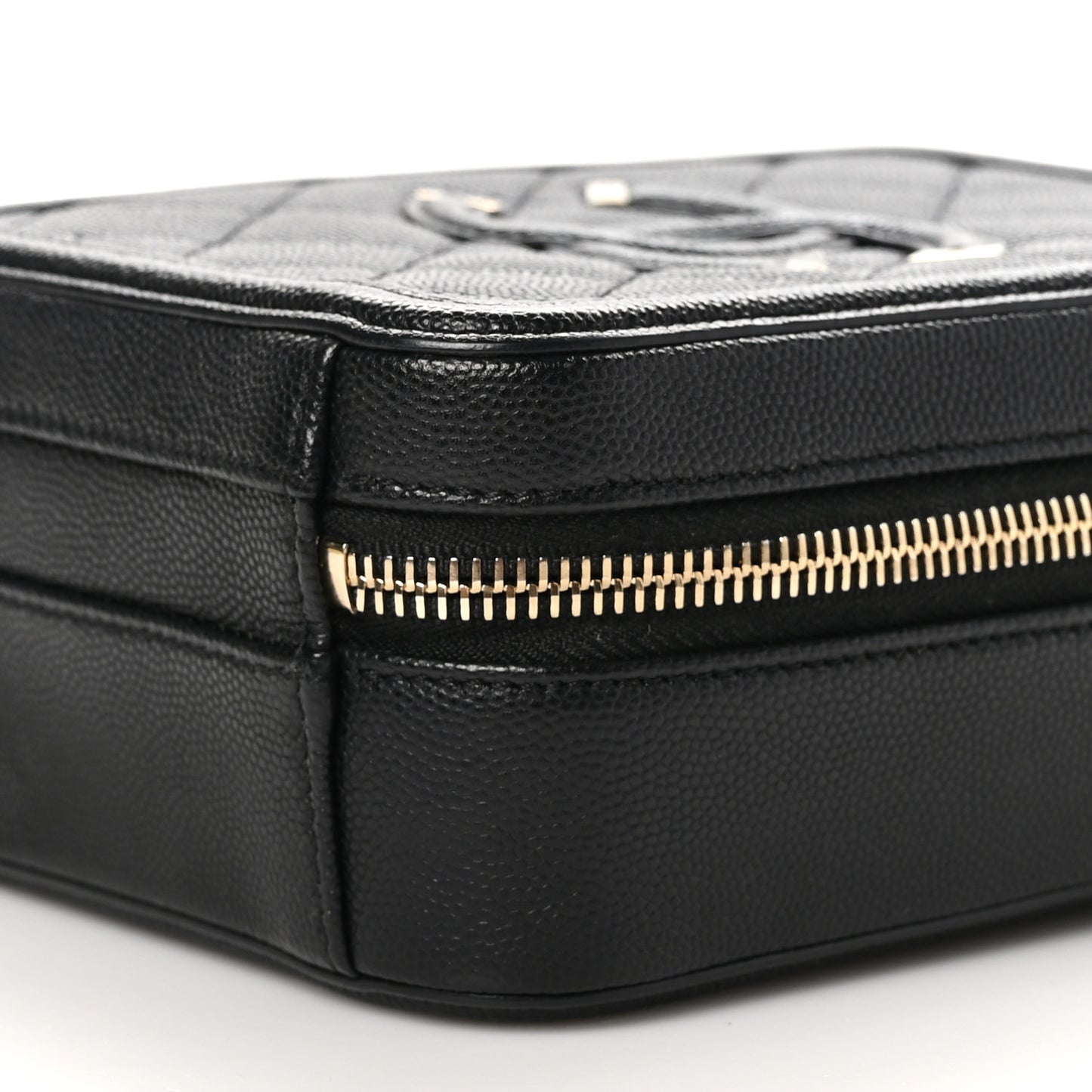 Caviar Quilted CC North South Filigree Vanity Case Black