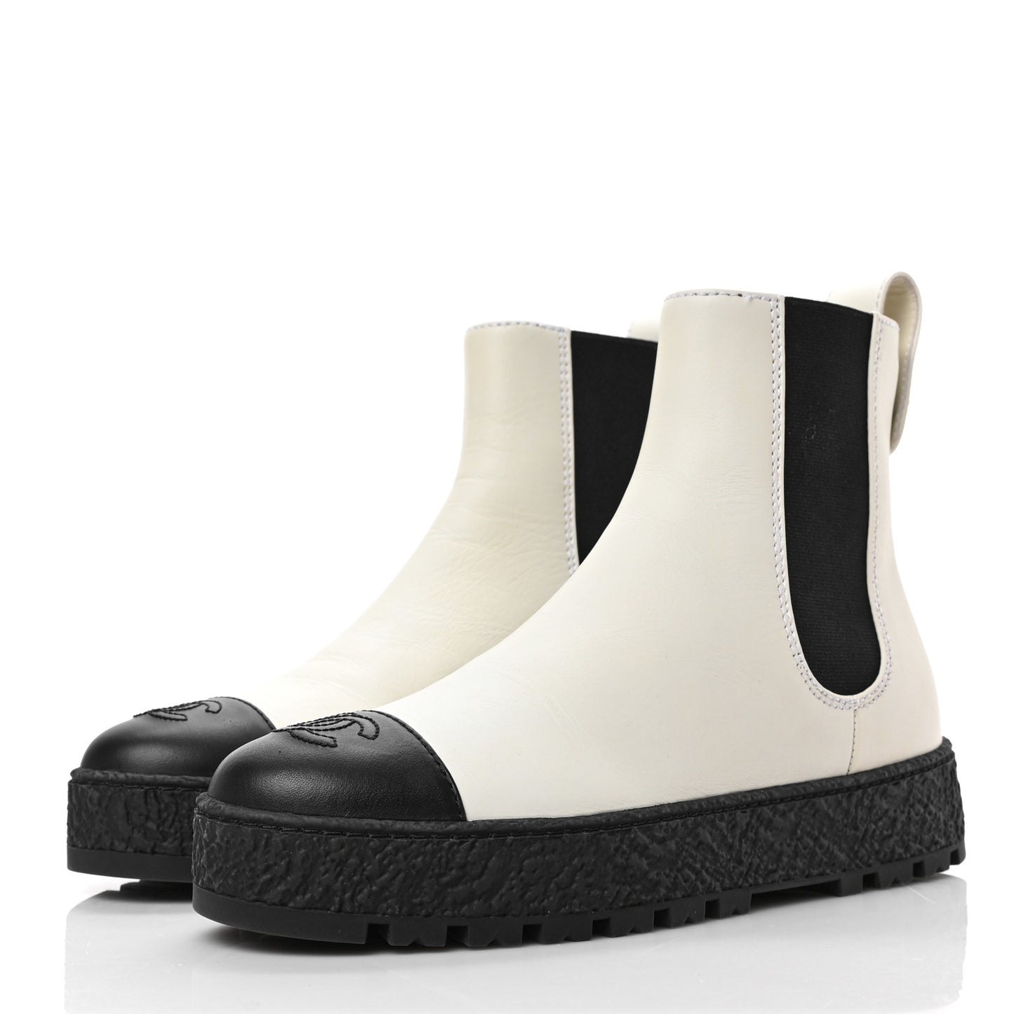 Calfskin Cap Toe CC Ankle Boots 37 White Black