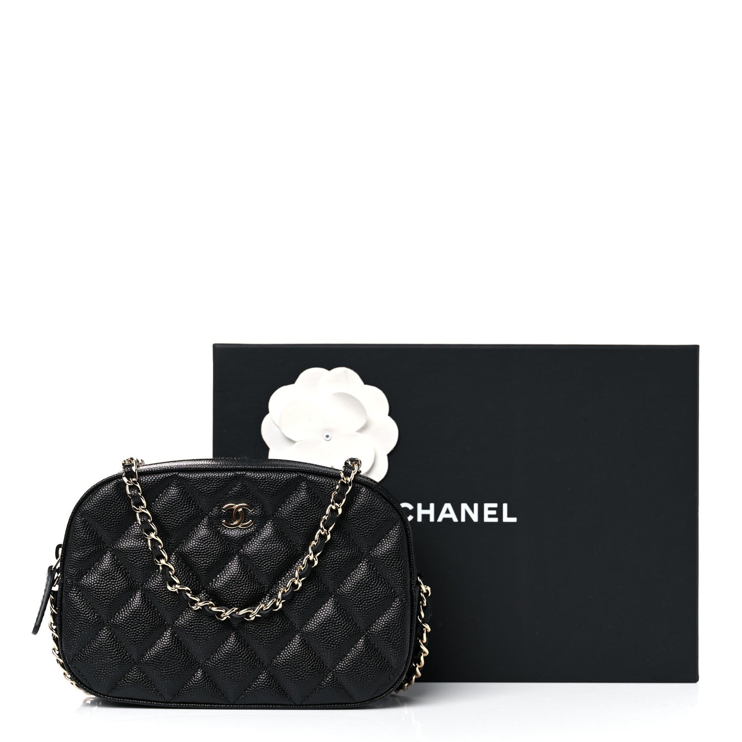 Caviar Quilted Vanity With Chain Black