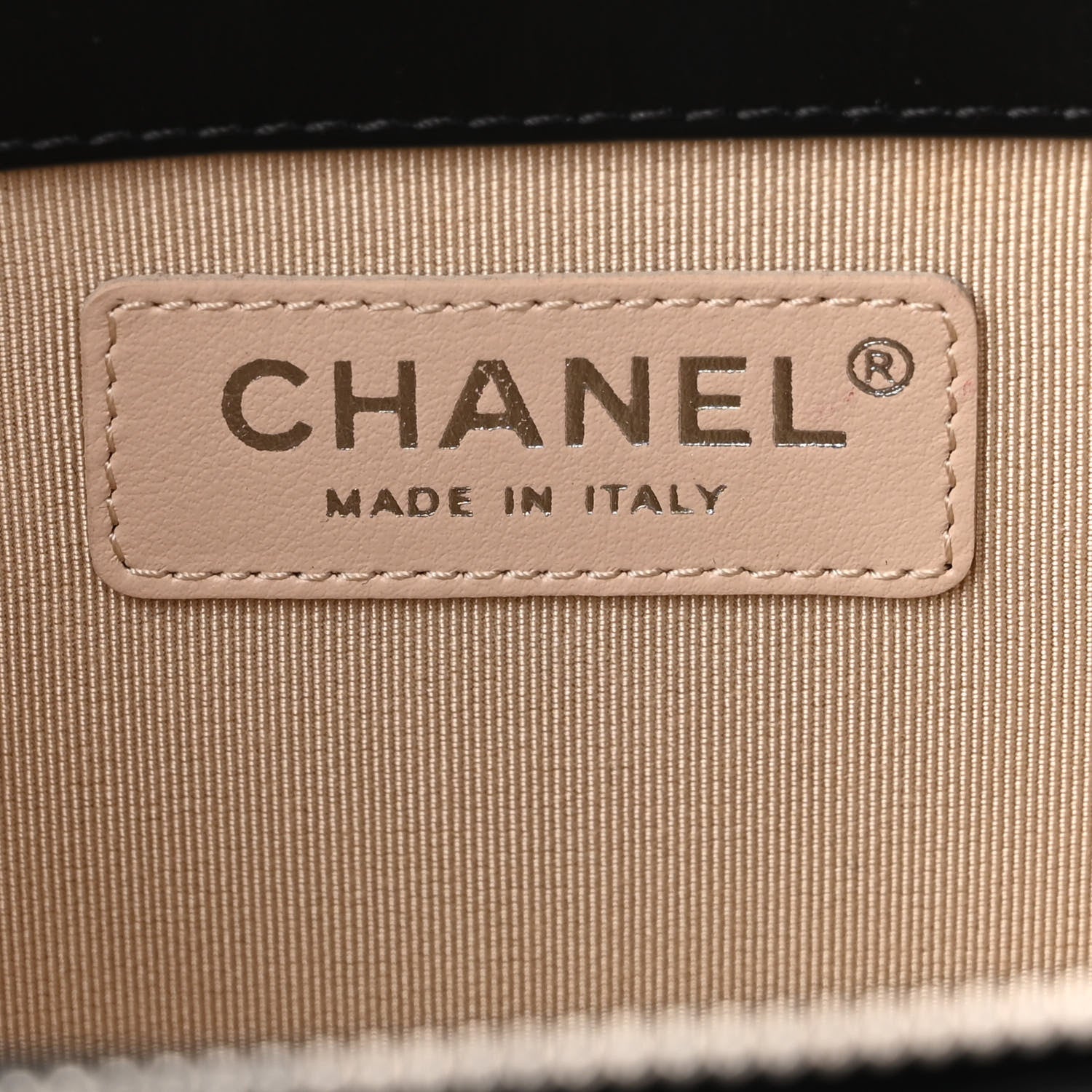 Chanel Calfskin Raffia Small Vanity Case Bag Black Beige 6 of 10