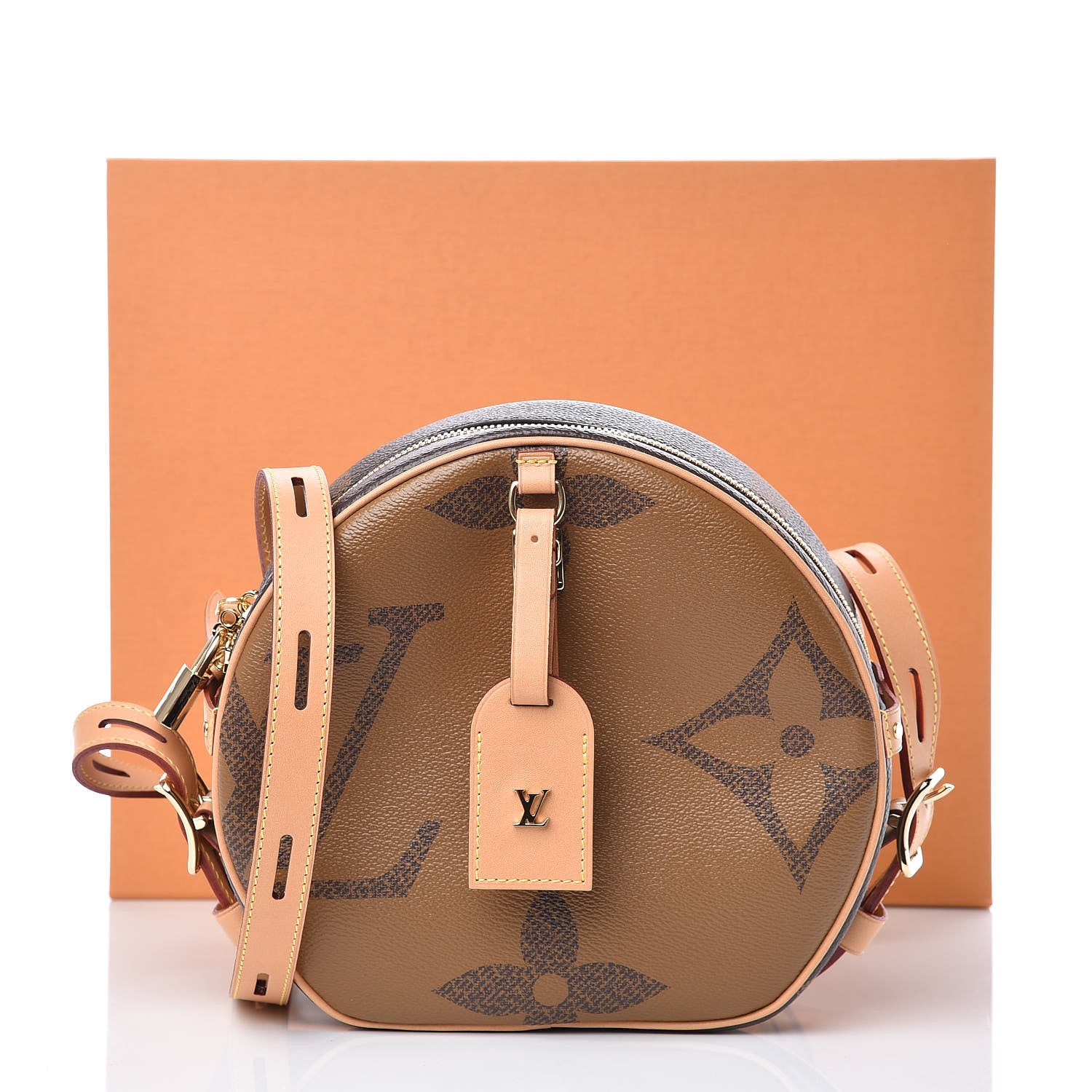 Louis Vuitton Reverse Monogram Giant Boite Chapeau Souple 9 of 9