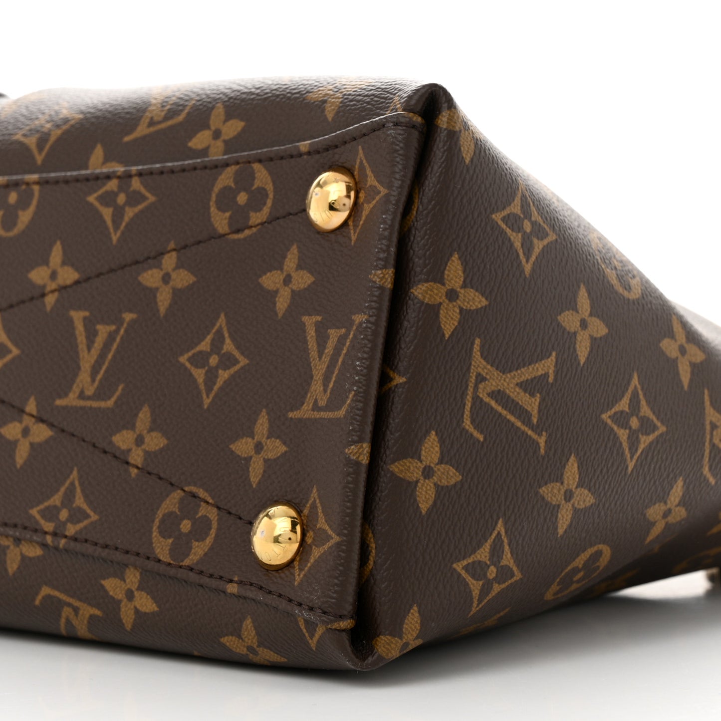 Monogram V Tote MM Black