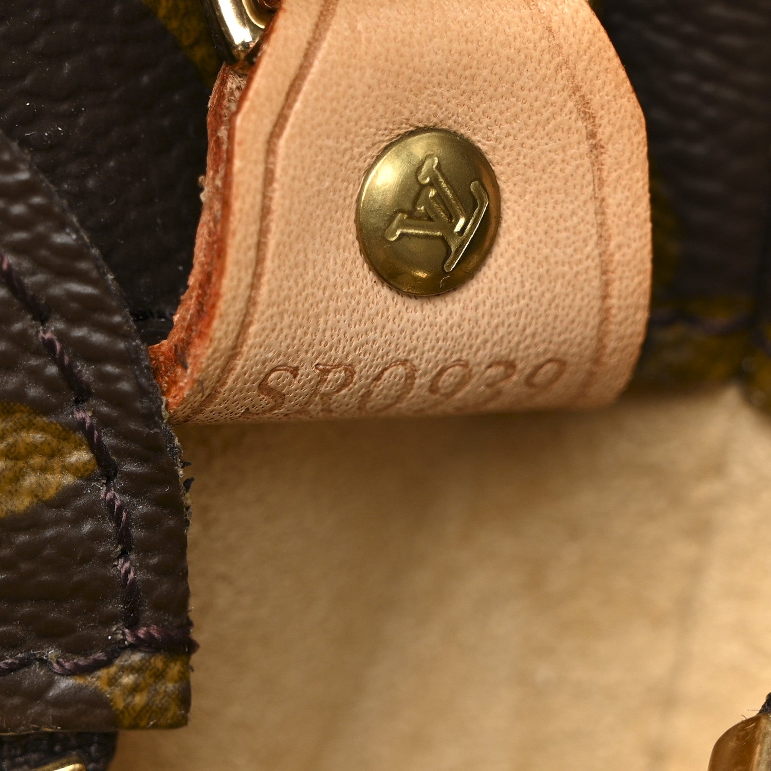 Louis Vuitton Monogram Luco 7 of 13