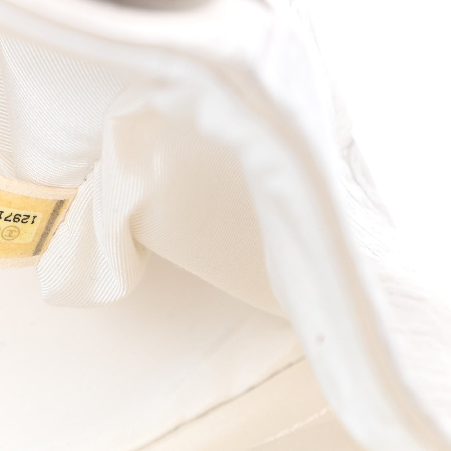 Calfskin Unlimited Jumbo Double Flap Off White