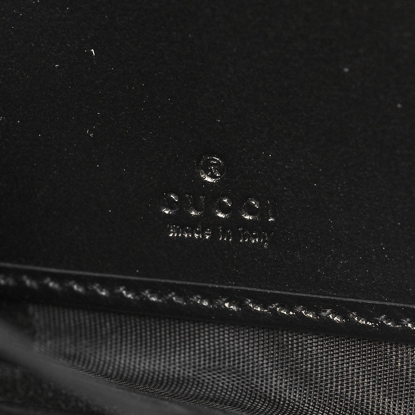 Calfskin Matelasse GG Marmont Zip Around Wallet Black
