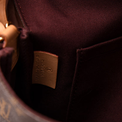 Louis Vuitton Monogram Favorite PM 7 of 12