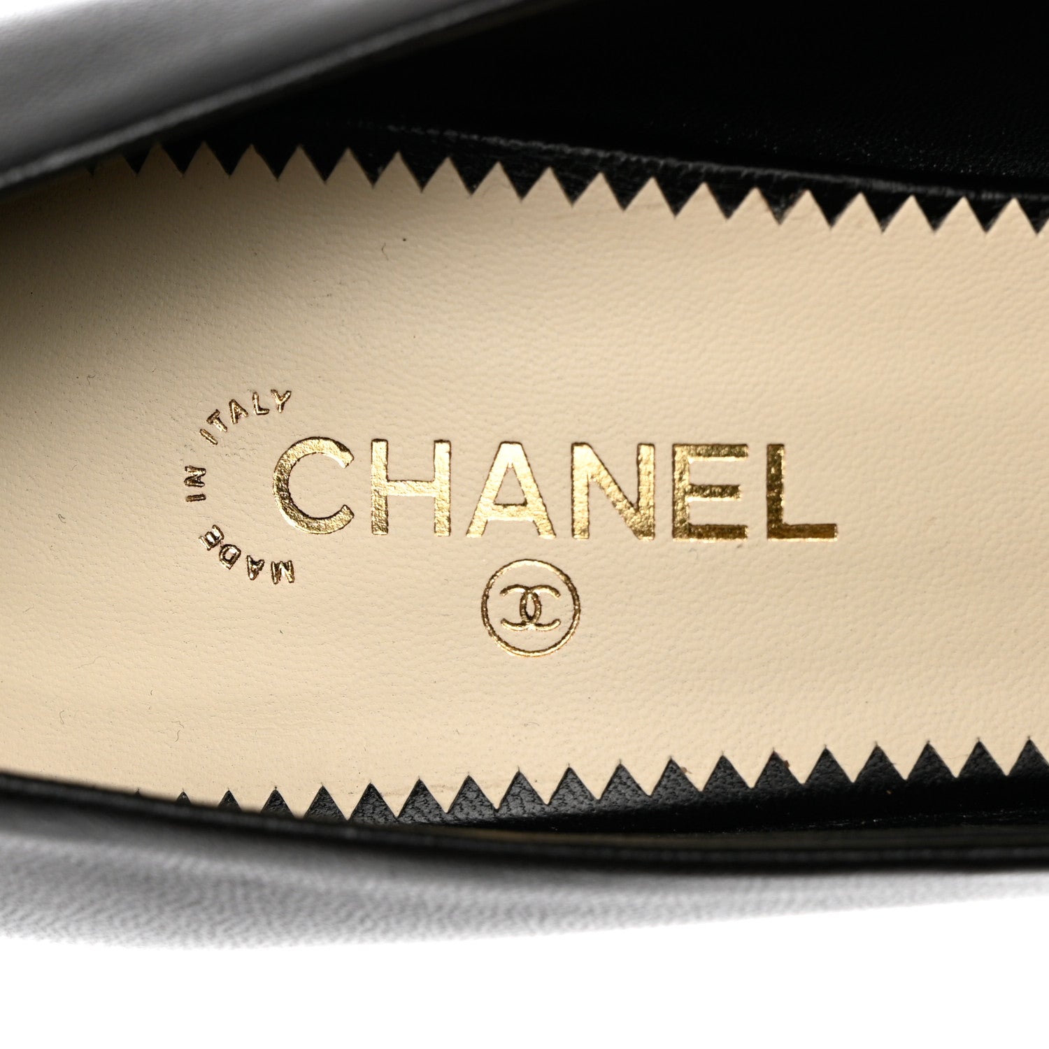 Chanel Lambskin CC Pumps 39.5 Black 7 of 11