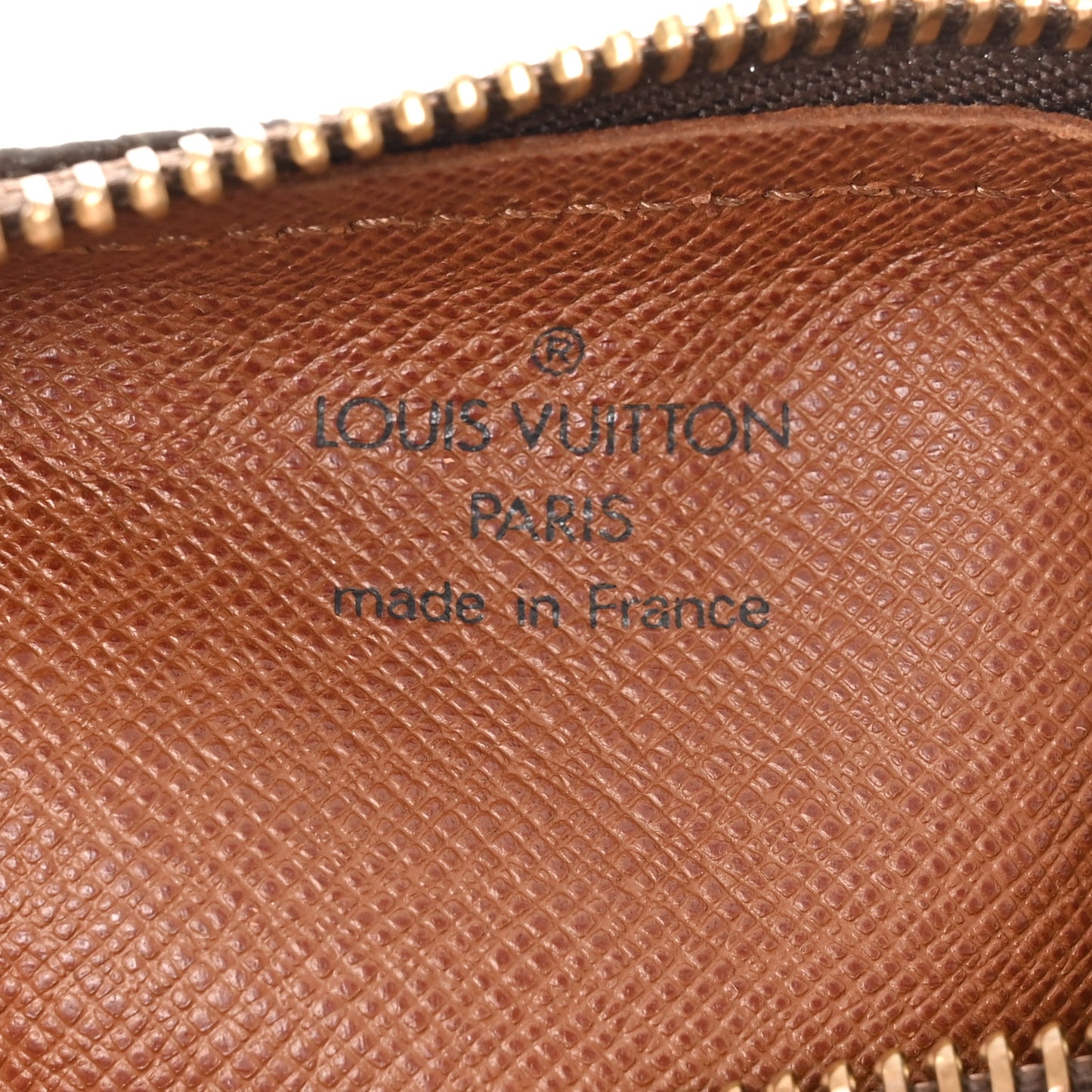 Monogram Papillon 19
