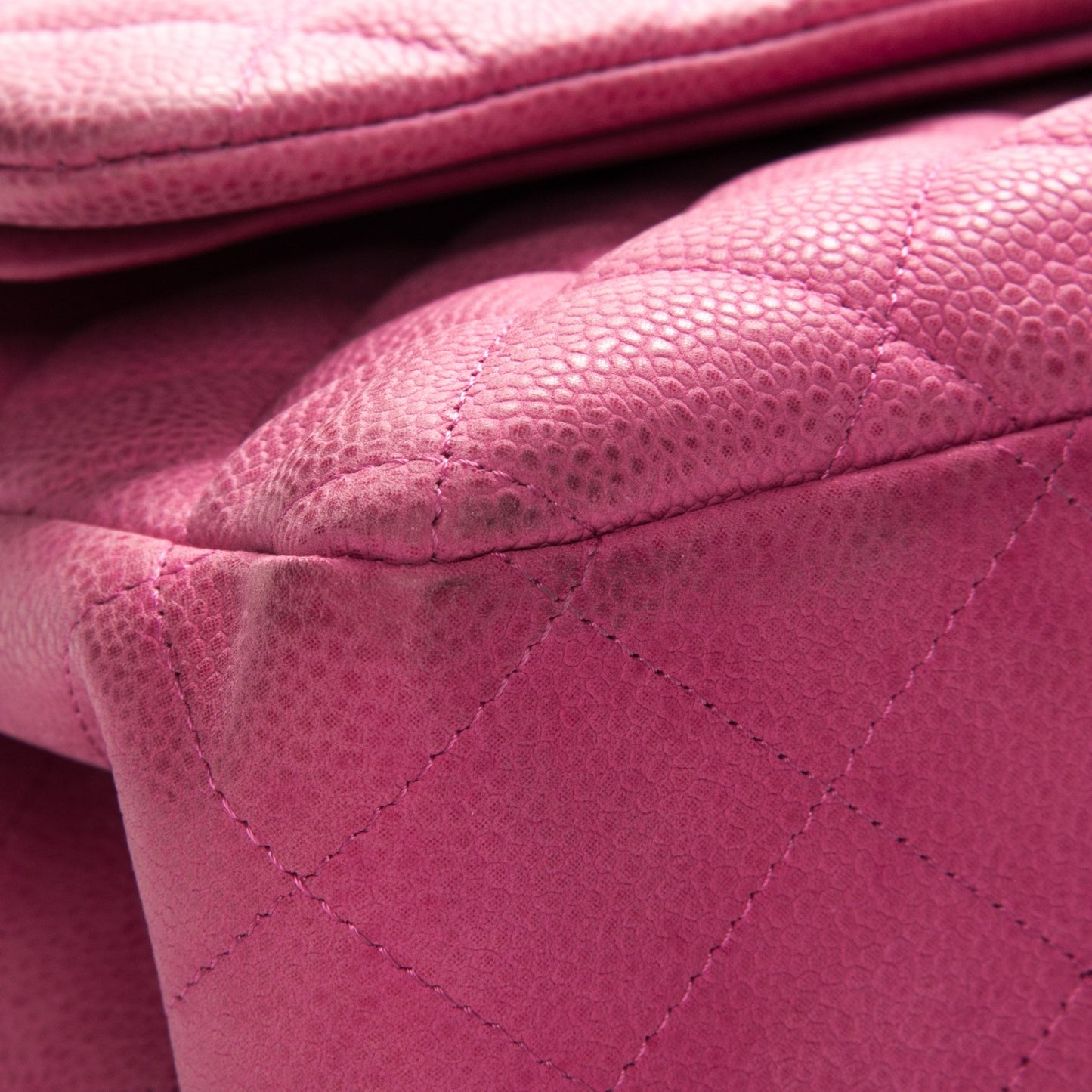 Iridescent Caviar Quilted Jumbo Double Flap Pink