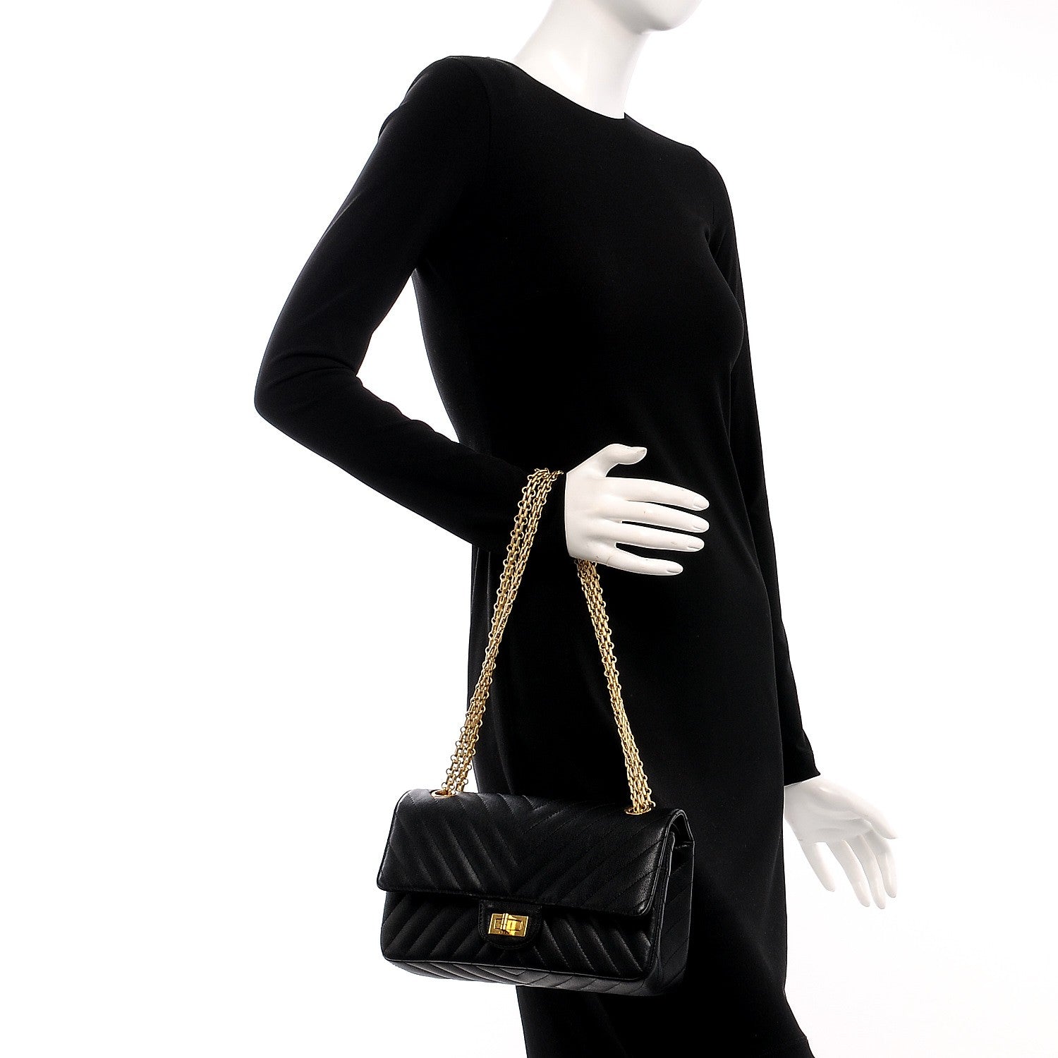 Chanel Sheepskin Chevron Quilted 2.55 Reissue 225 Flap Black 2 of 8