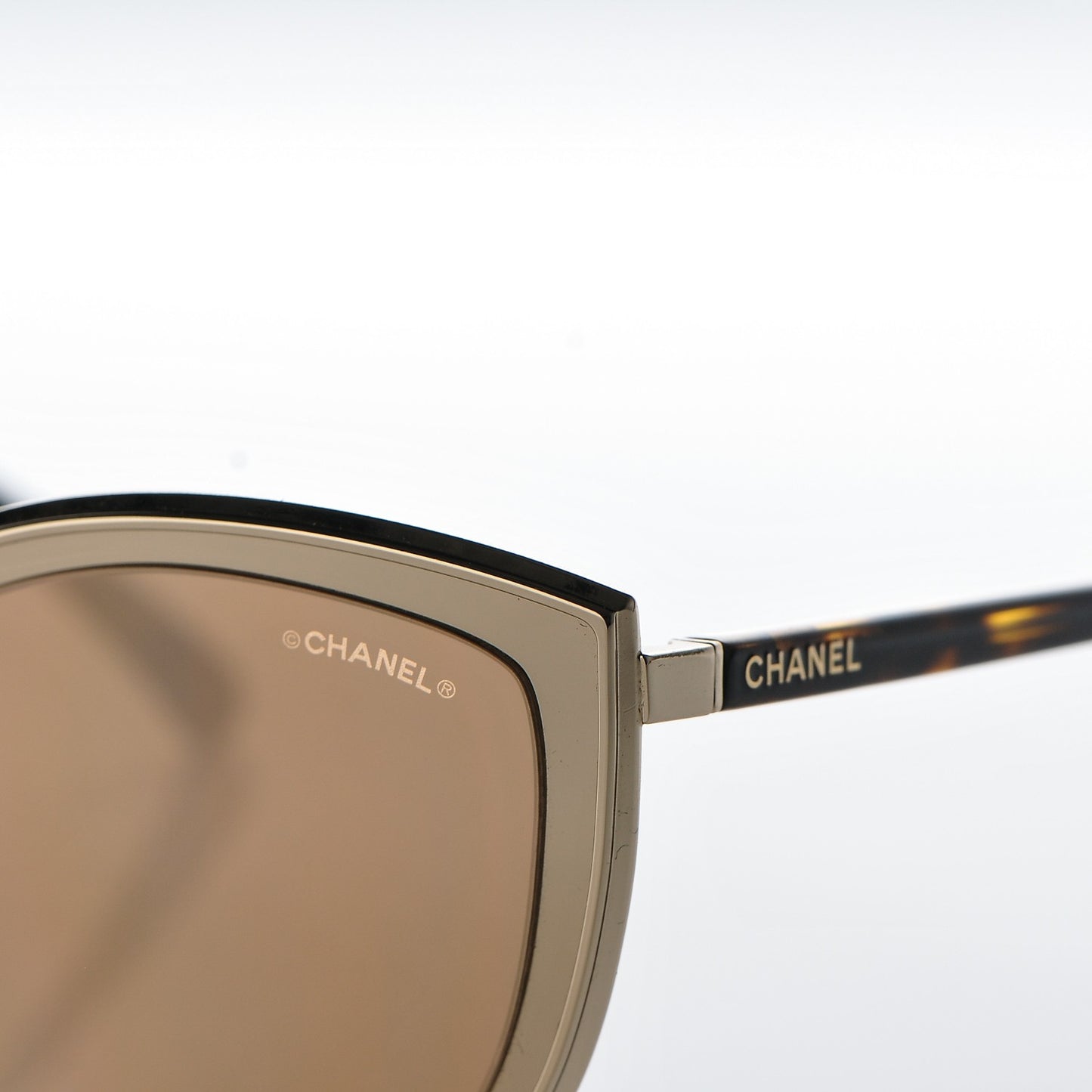 Metal Cat Eye Sunglasses 4222 Gold