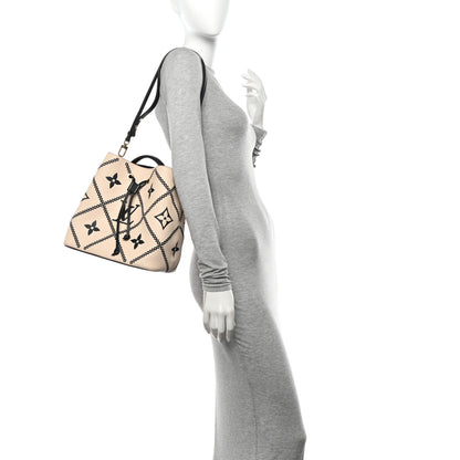 Louis Vuitton Empreinte Monogram Giant Broderies Neonoe MM Cream Black 2 of 13