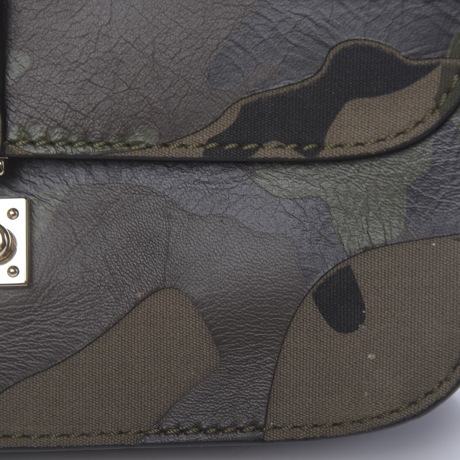 Valentino Garavani Nappa Canvas Camouflage Medium Glam Lock Rockstud Flap Verde 7 of 15
