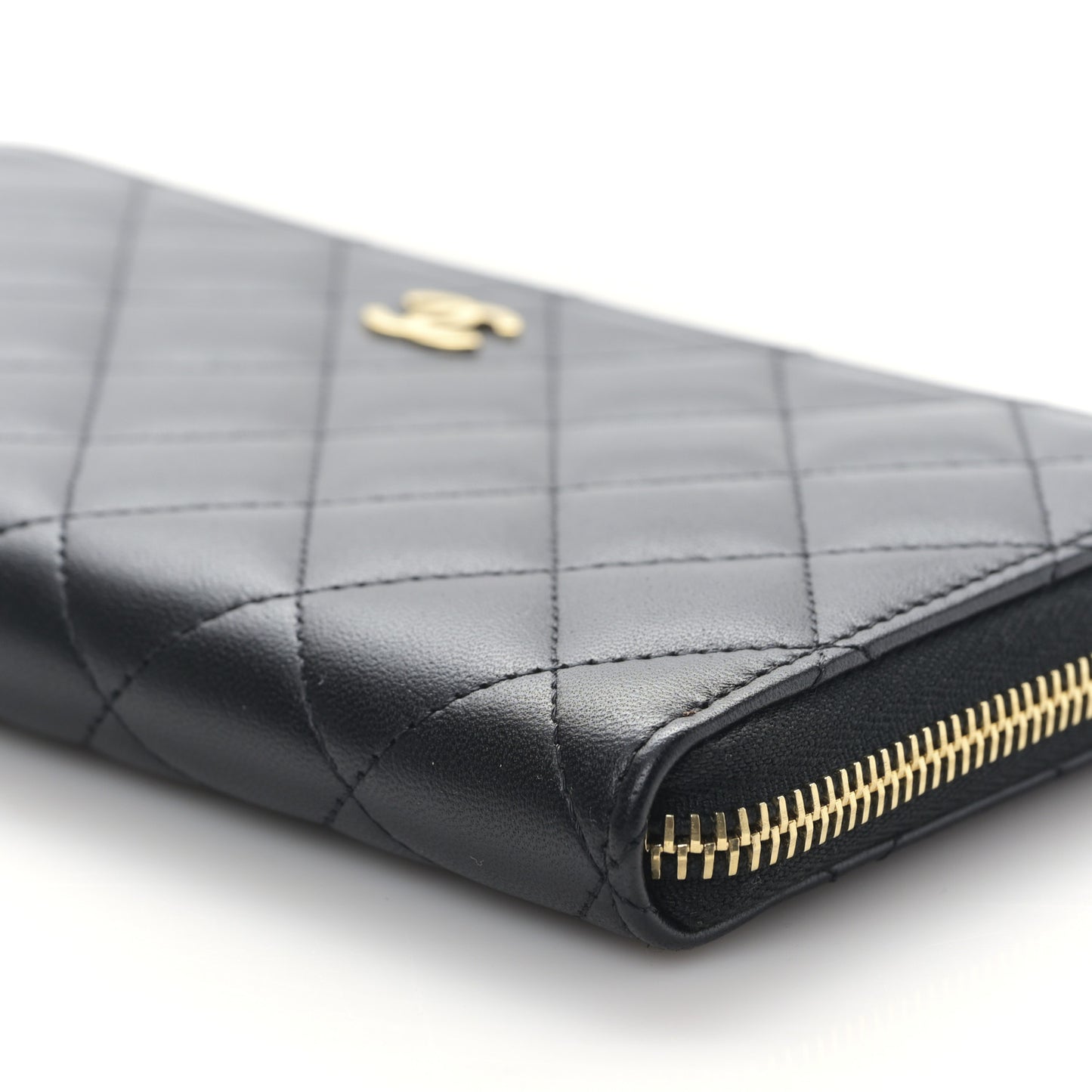 Lambskin Quilted Large Gusset Zip Around Wallet Black