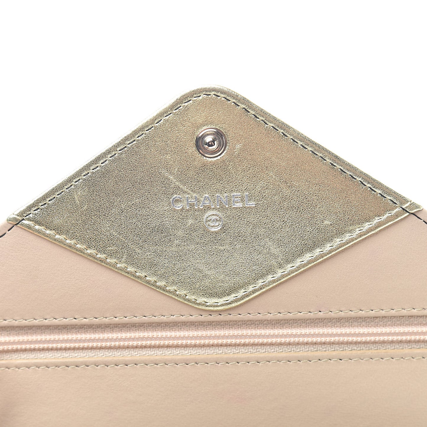 Metallic Lambskin Chevron Wallet On Chain WOC Black Beige