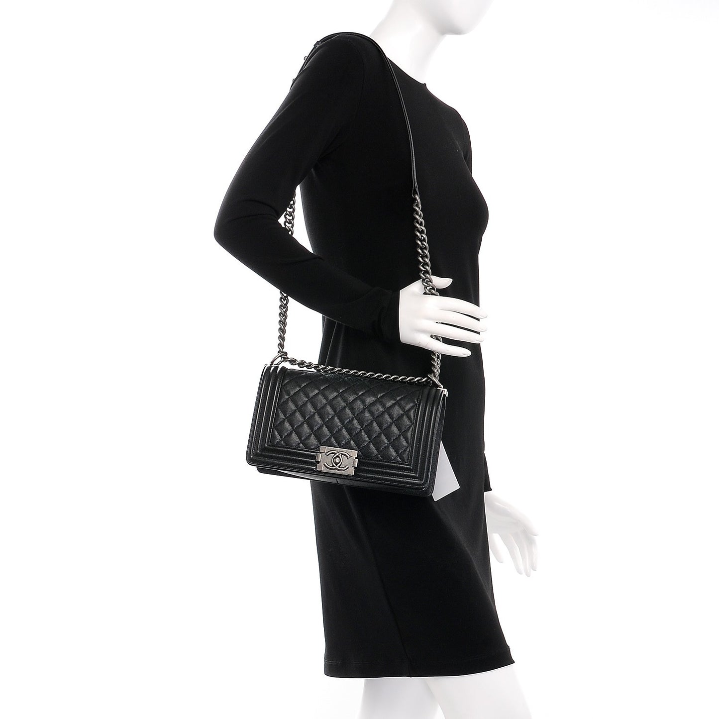 Caviar Quilted Medium Boy Flap Black