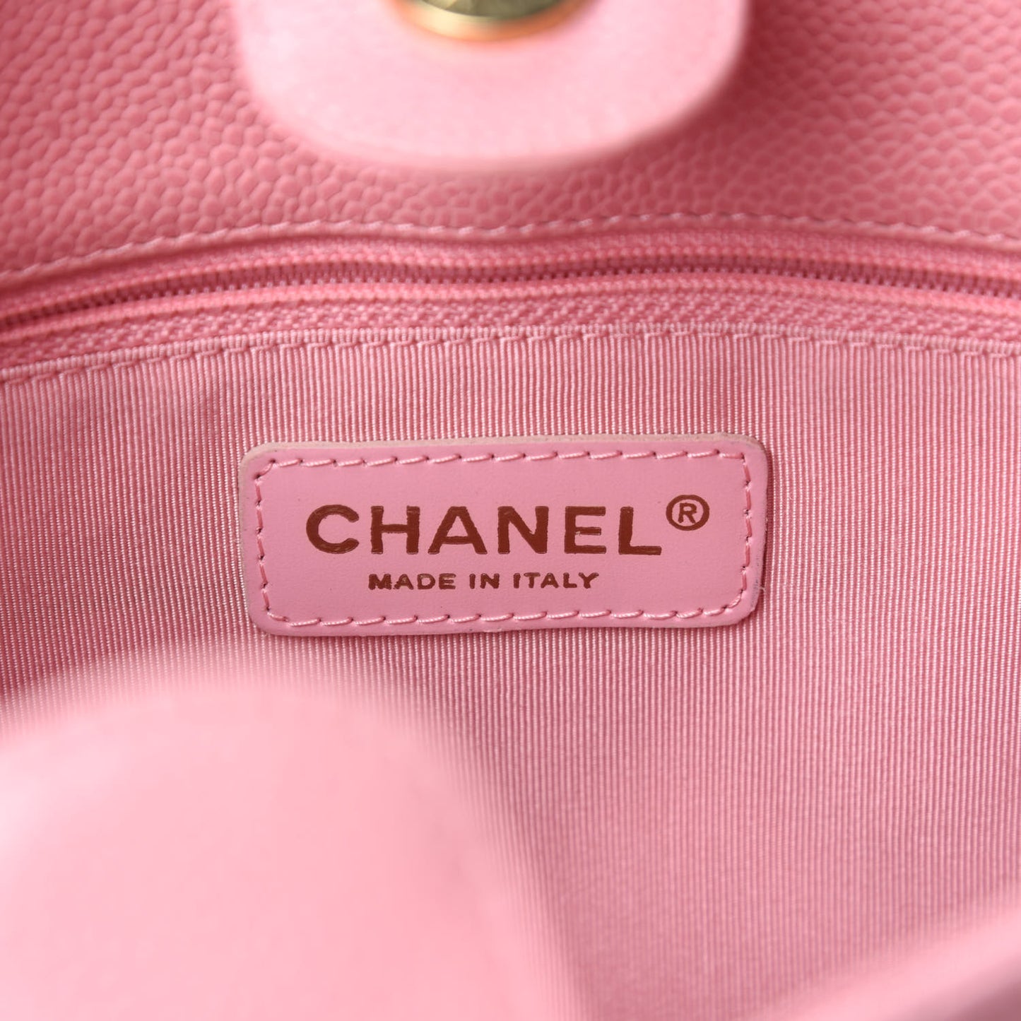 Caviar Quilted Petit Shopping Tote PST Pink