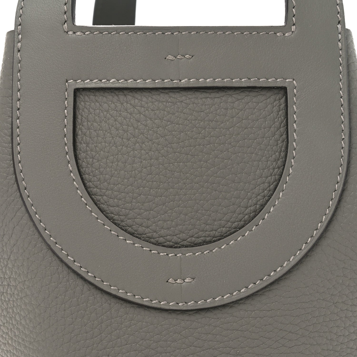 Hermes Taurillon Clemence Swift In-The-Loop 18 Bag 8 of 10