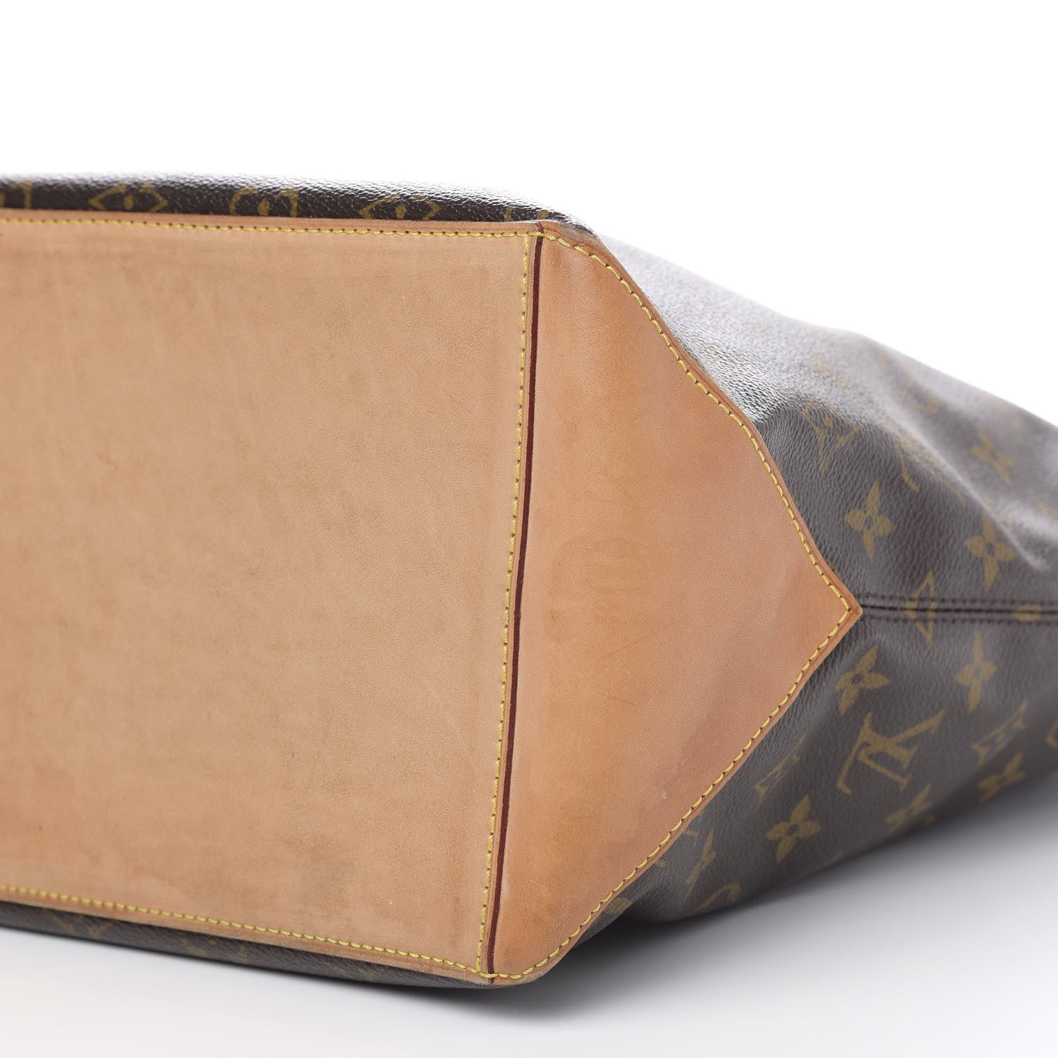 Louis Vuitton Monogram Cabas Mezzo 9 of 12