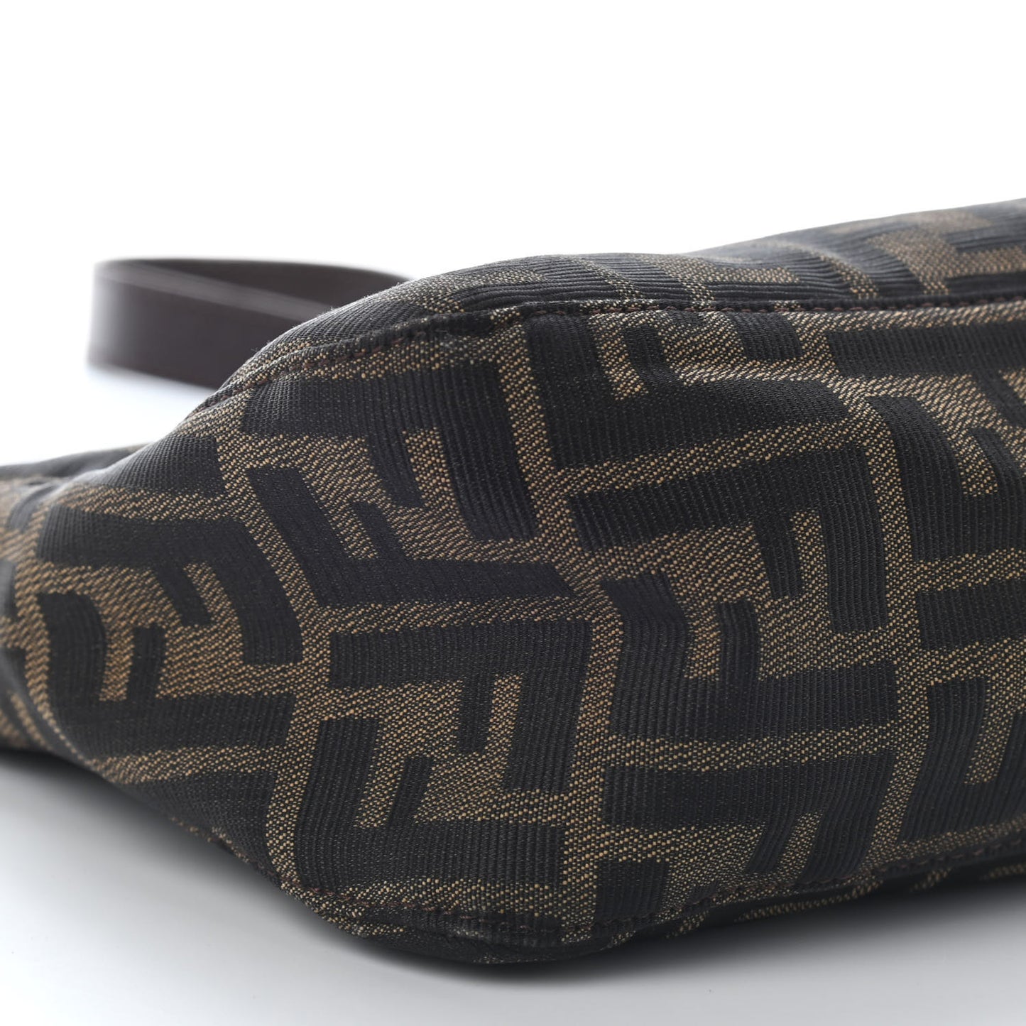 Zucca Shoulder Bag Tobacco