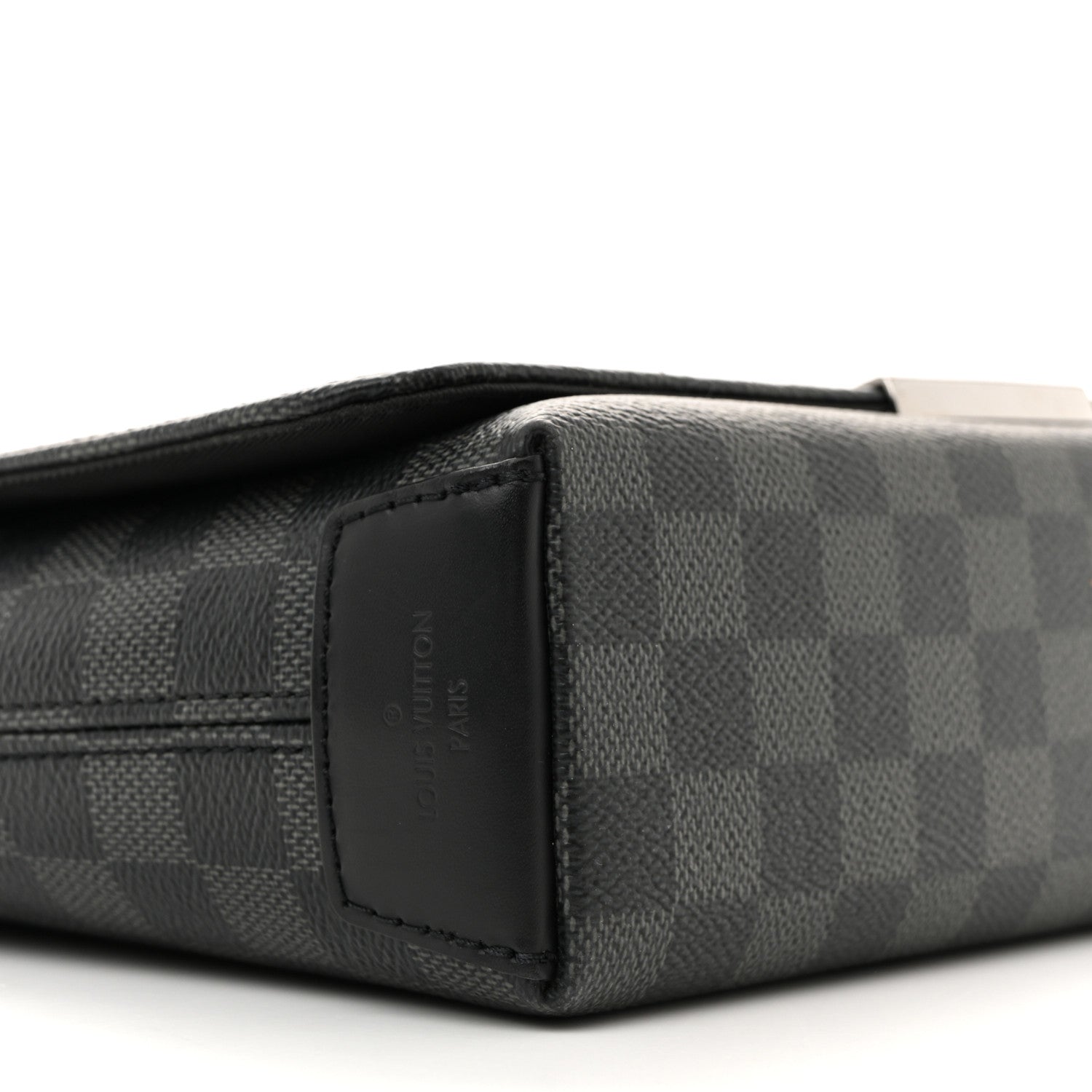 Louis Vuitton Damier Graphite District PM 9 of 14