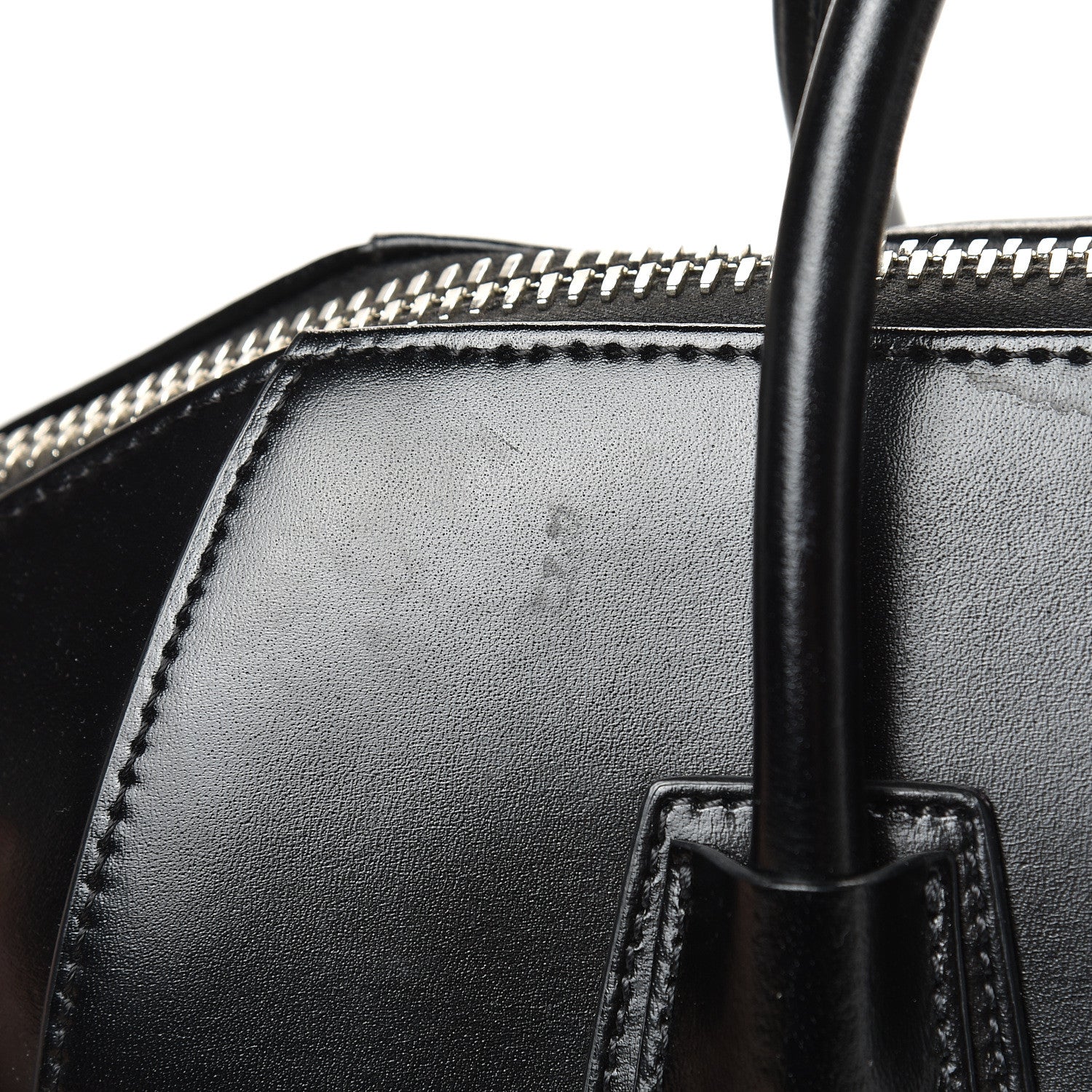 Givenchy Shiny Lord Calfskin Medium Antigona Black 15 of 17
