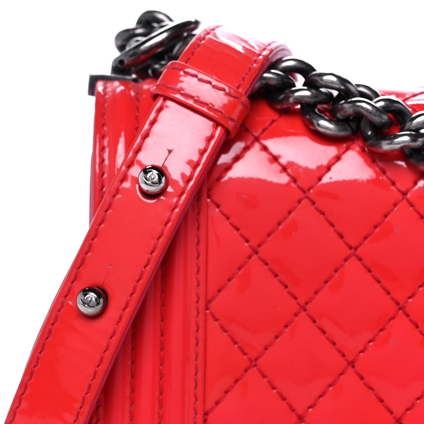 Patent Calfskin Enamel Quilted Medium Boy Flap Dark Pink