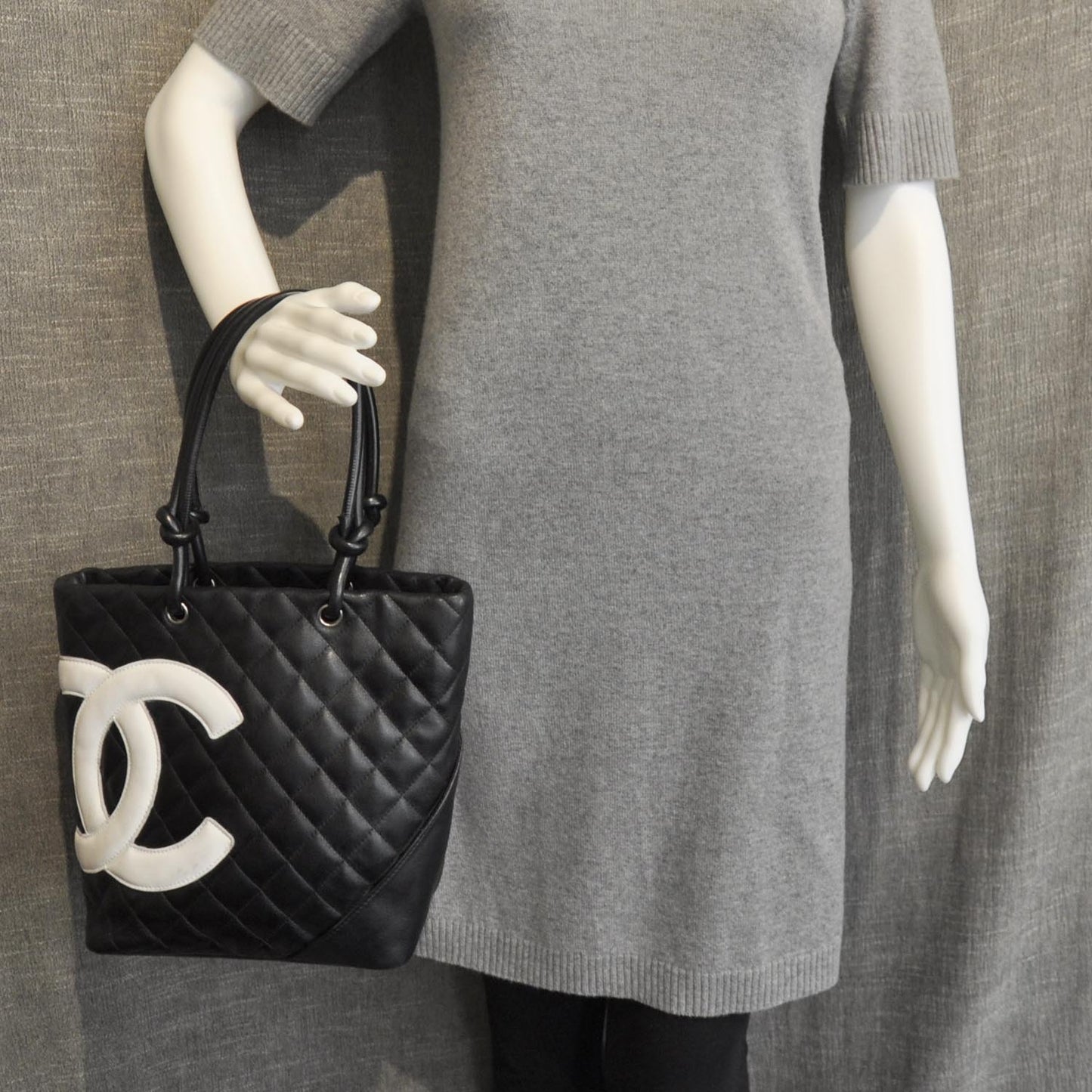 Calfskin Quilted Medium Cambon Tote Black White