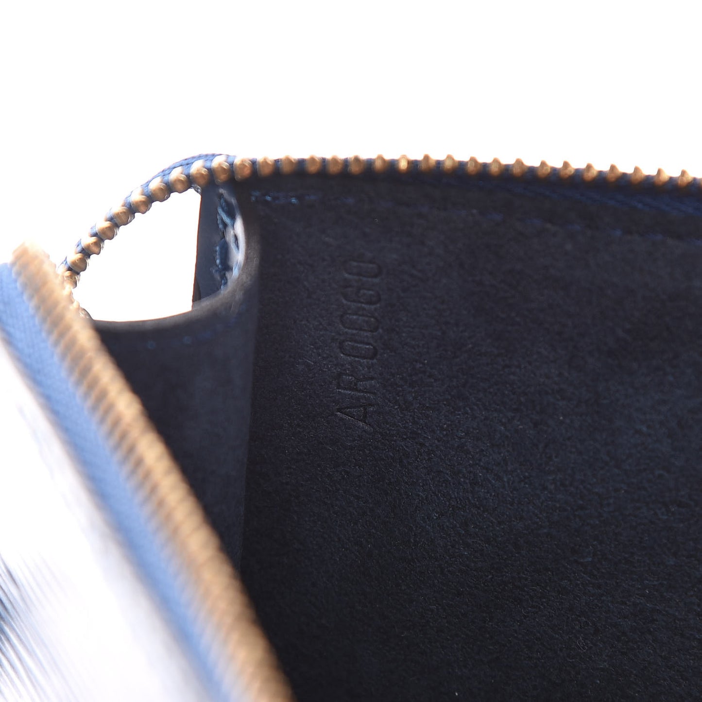 Epi Pochette Accessories 24 Toledo