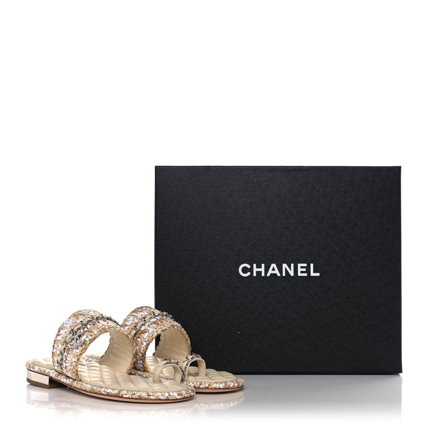 Raffia Lambskin Woven Chain CC Toe Ring Sandals 38 Beige White