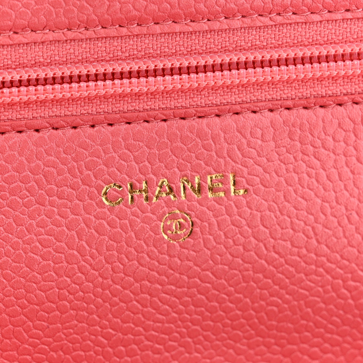 Caviar Quilted Wallet on Chain WOC Pink