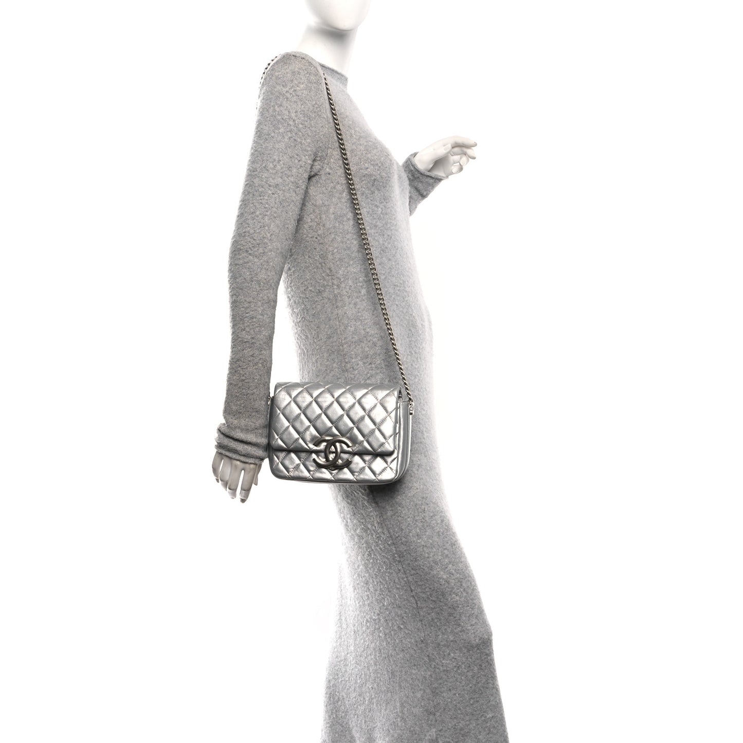 Metallic Lambskin Quilted Mini Maxi CC Flap Argent