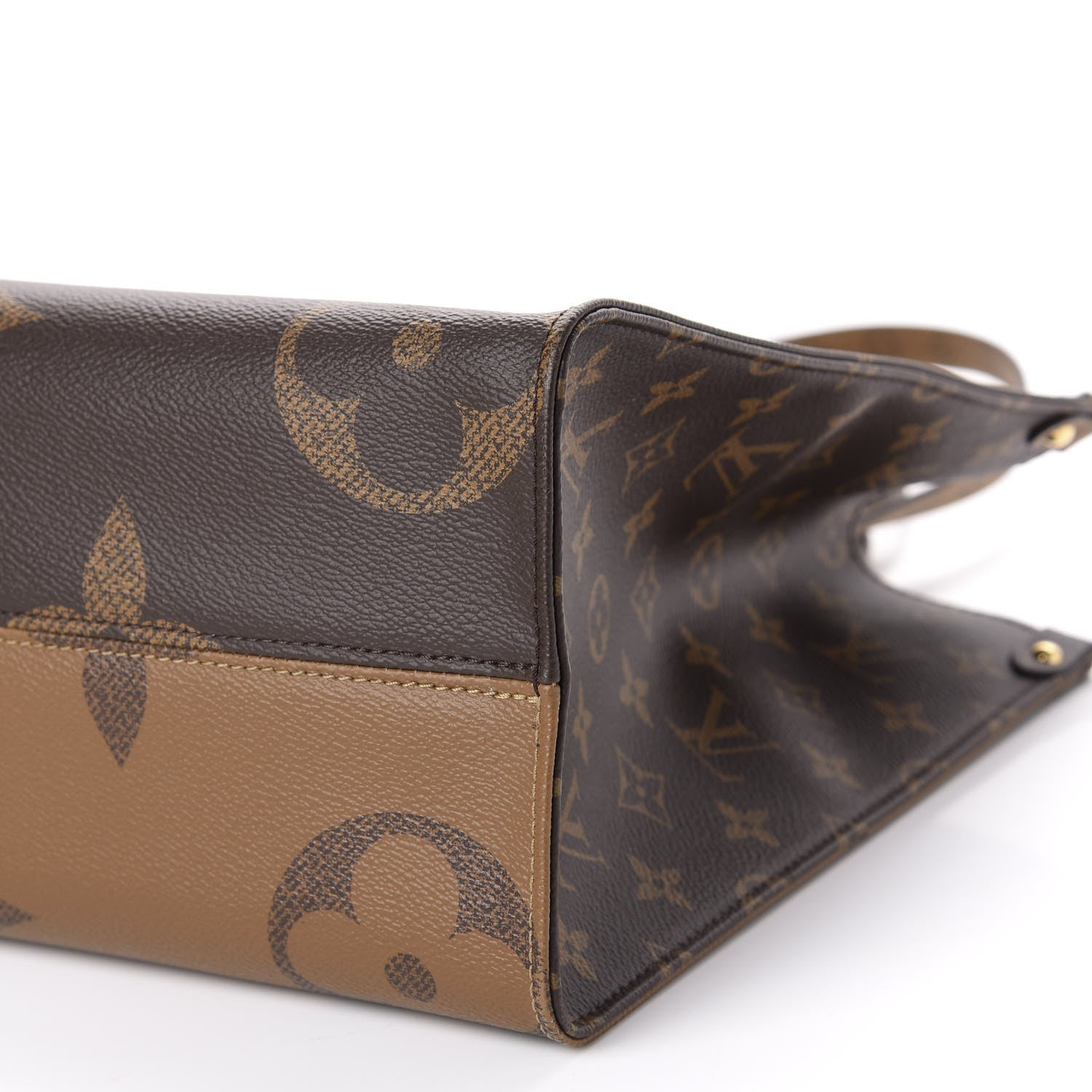 Louis Vuitton Reverse Monogram Giant Onthego MM 8 of 12