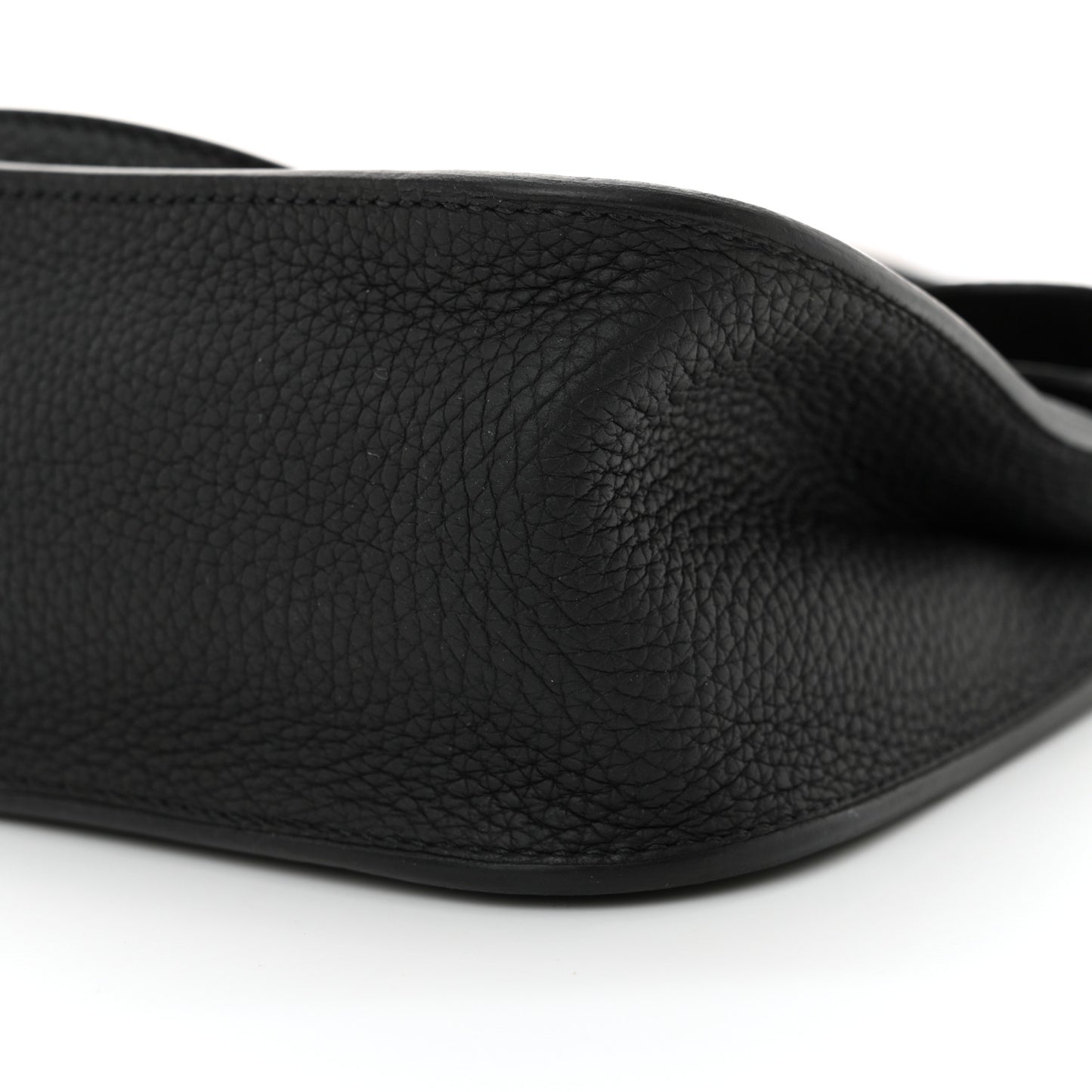 Taurillon Clemence Halzan 25 Black