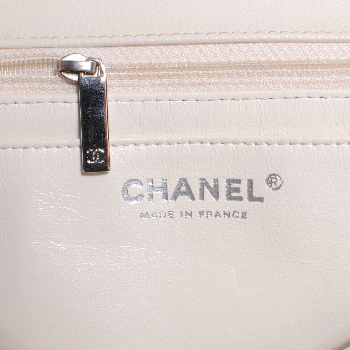 Caviar Jumbo Single Flap White