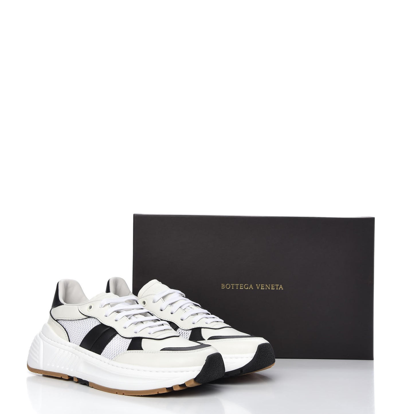 Calfskin Technical Mesh Speedster Sneakers 40 White Black