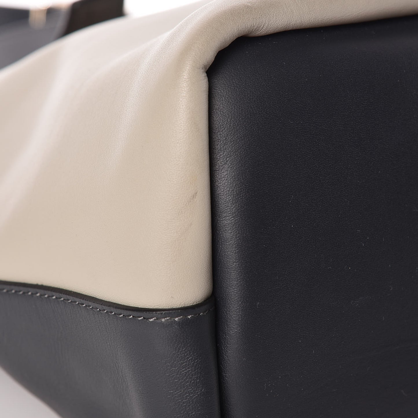 Smooth Calfskin Medium Baylee Tote Marshmallow
