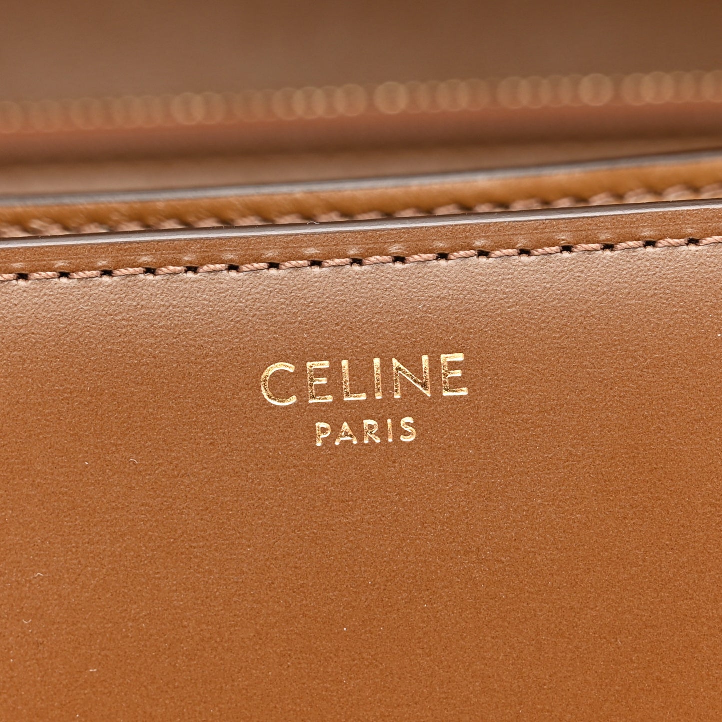 Box Calfskin Medium Classic Box Flap Bag Camel