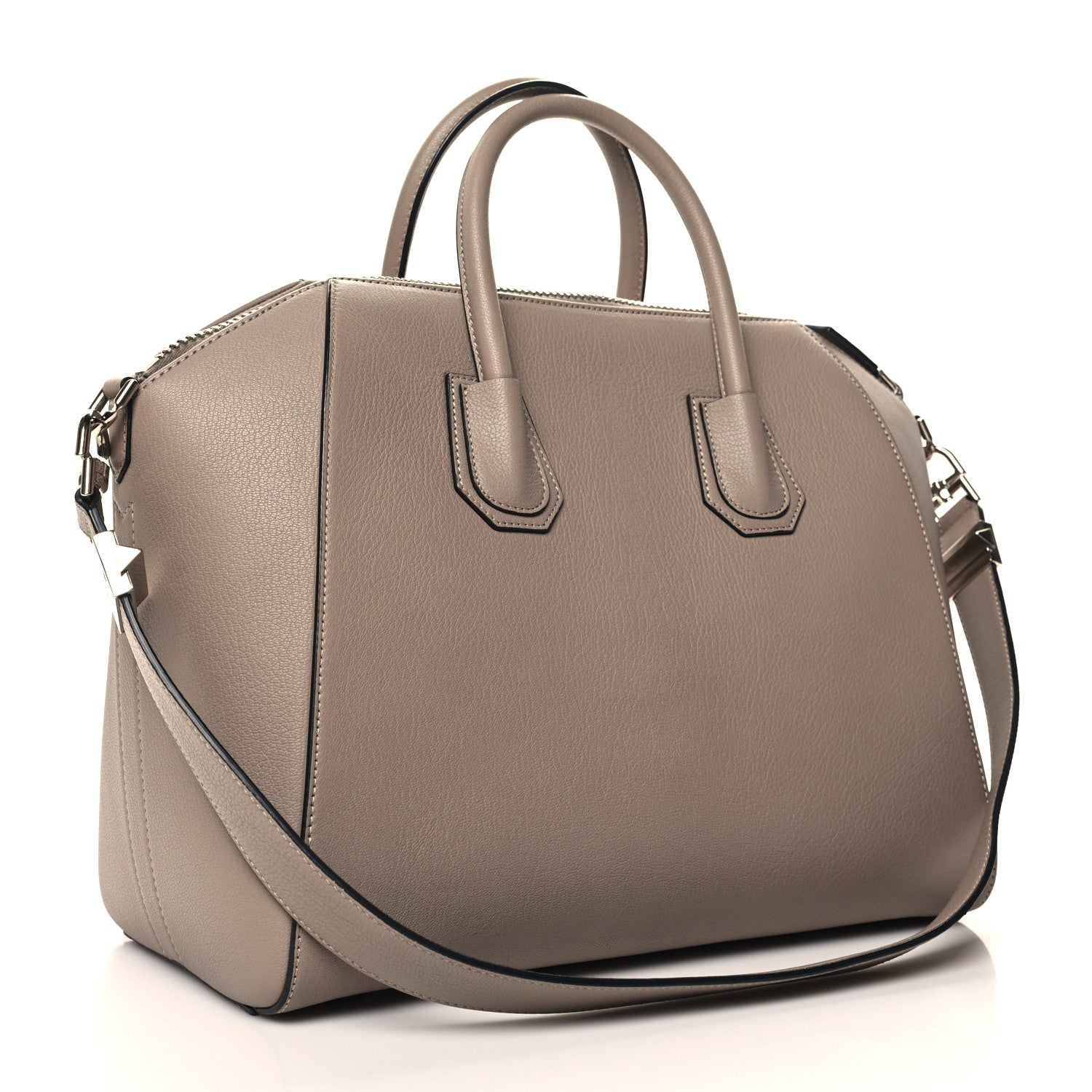 Givenchy Sugar Goatskin Medium Antigona Sand 3 of 13