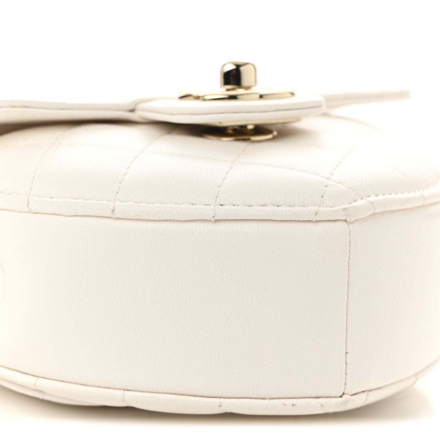 Lambskin Quilted CC In Love Heart Clutch With Chain White