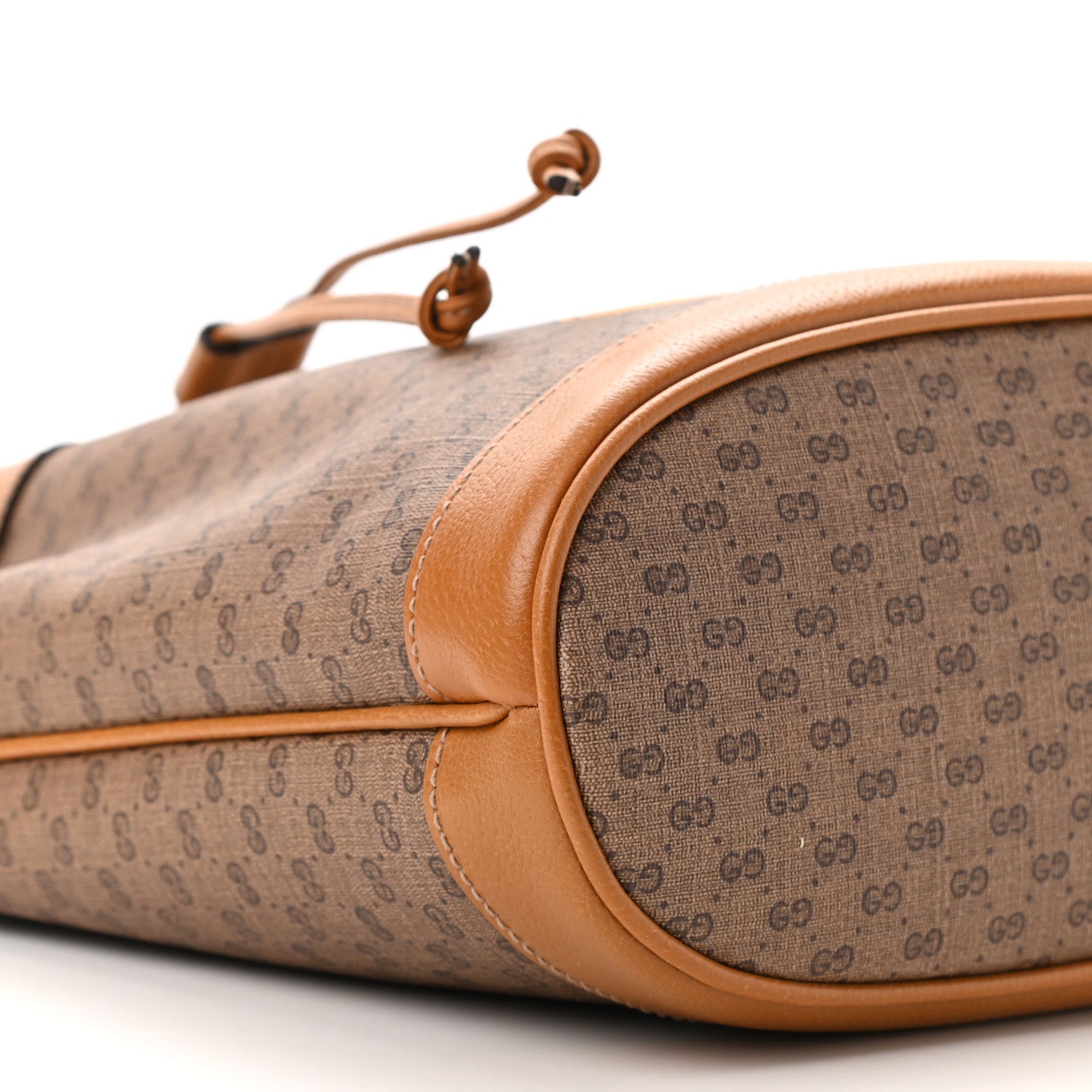 Gucci X DISNEY Mini Vintage GG Supreme Monogram Bucket Bag Beige Vintage Sun Oil 17 of 18