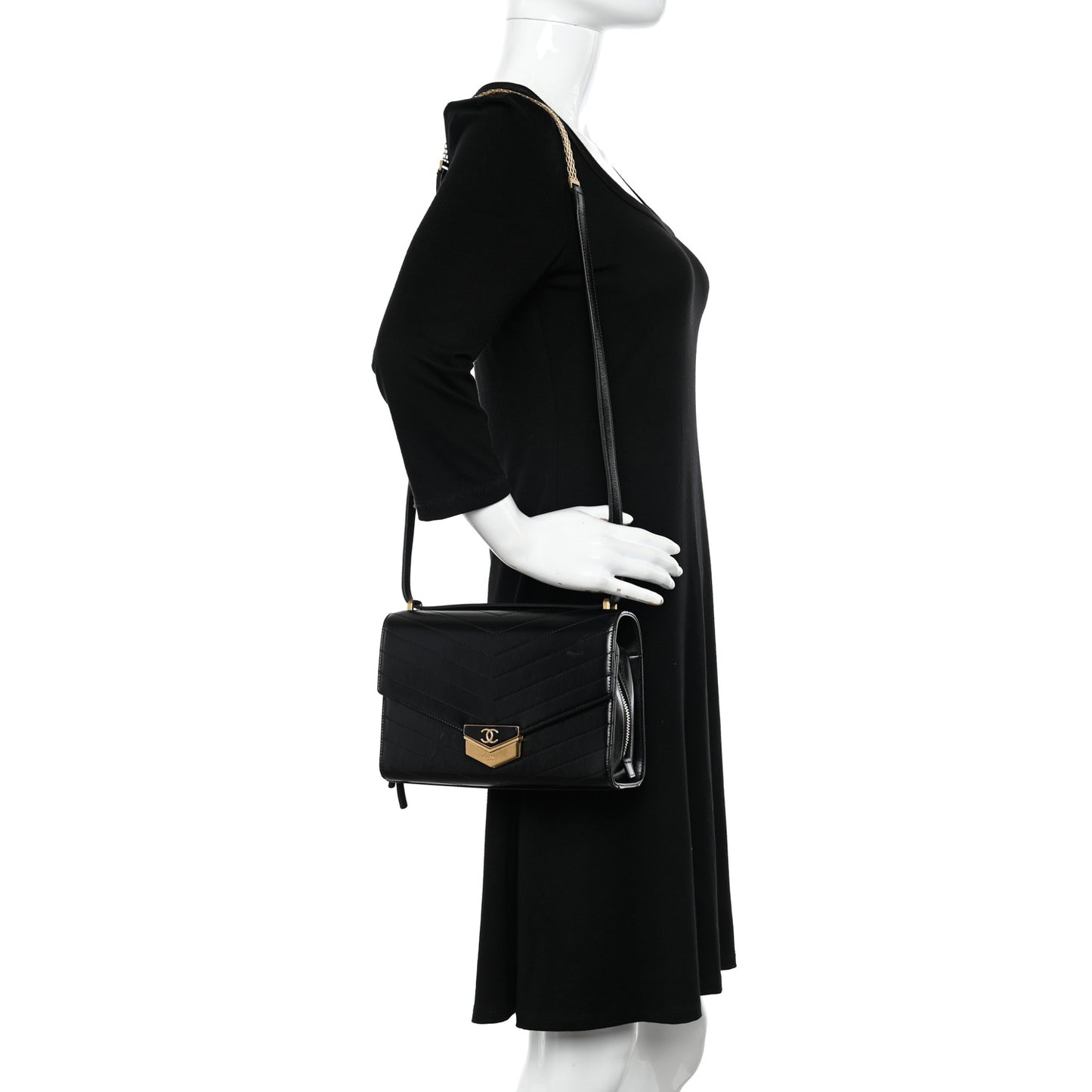 Calfskin Chevron Quilted Medal Flap Black