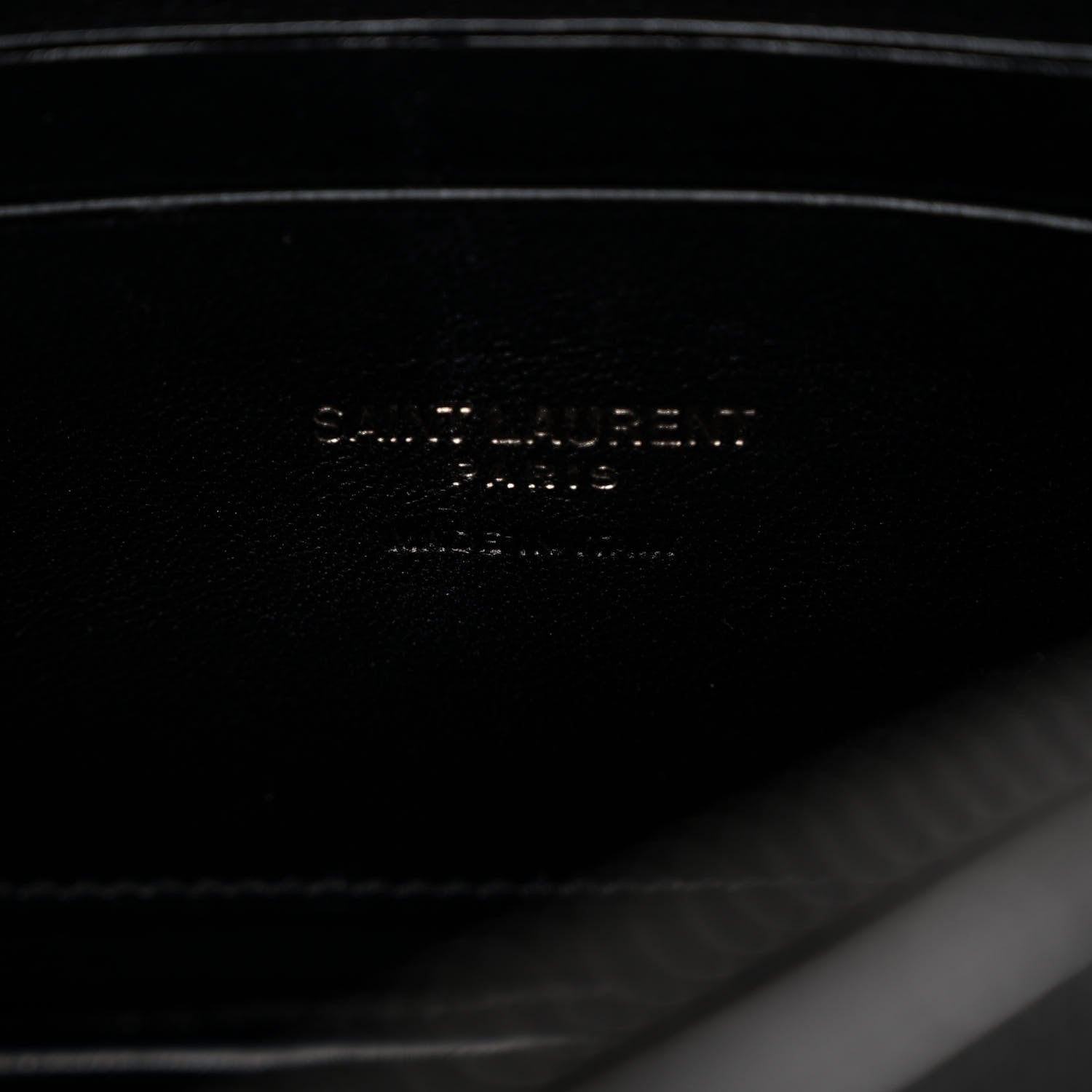 Saint Laurent Grain De Poudre Matelasse Monochrome Monogram Mini Lou Camera Bag Black 7 of 10