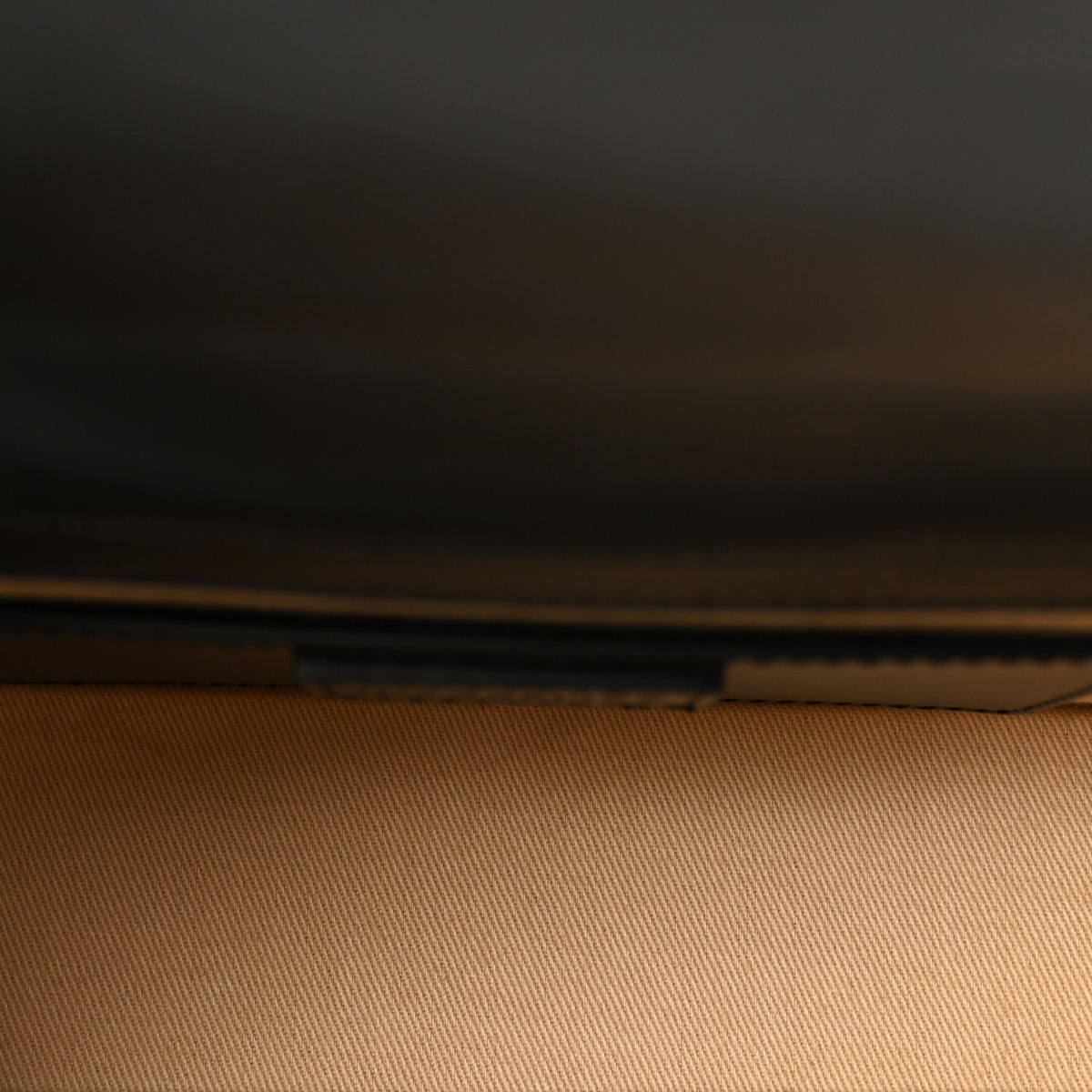Smooth Calfskin Le Grand Bambino Black